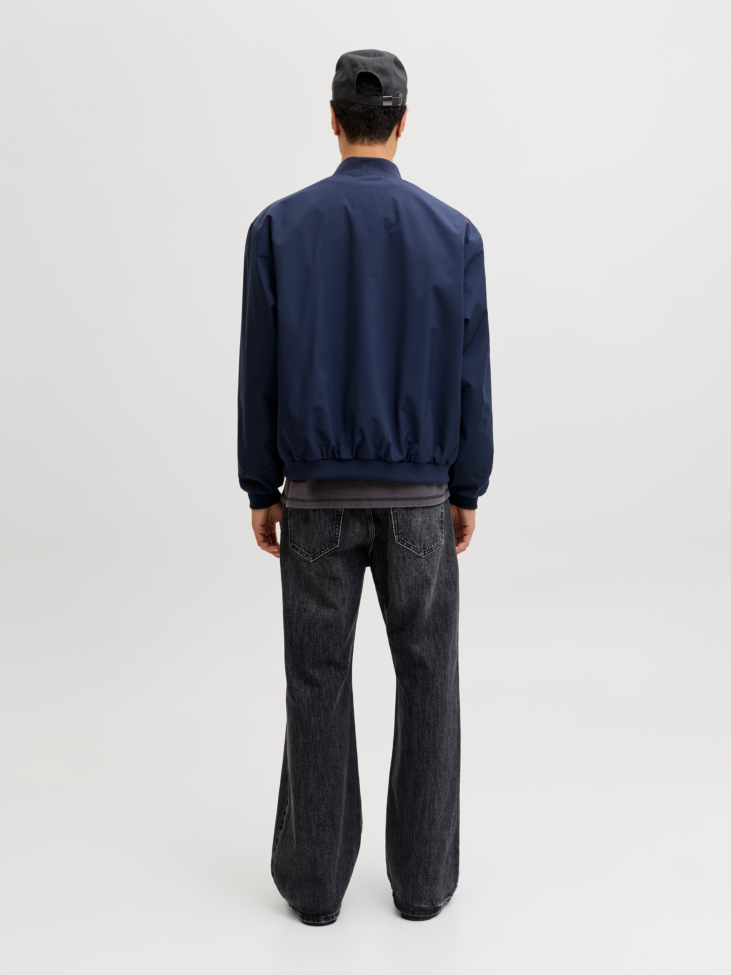 Jack & Jones Bomberjacke »JJECHARGE BOMBER JACKET NOOS« ohne Kapuze mit Rippbündchen