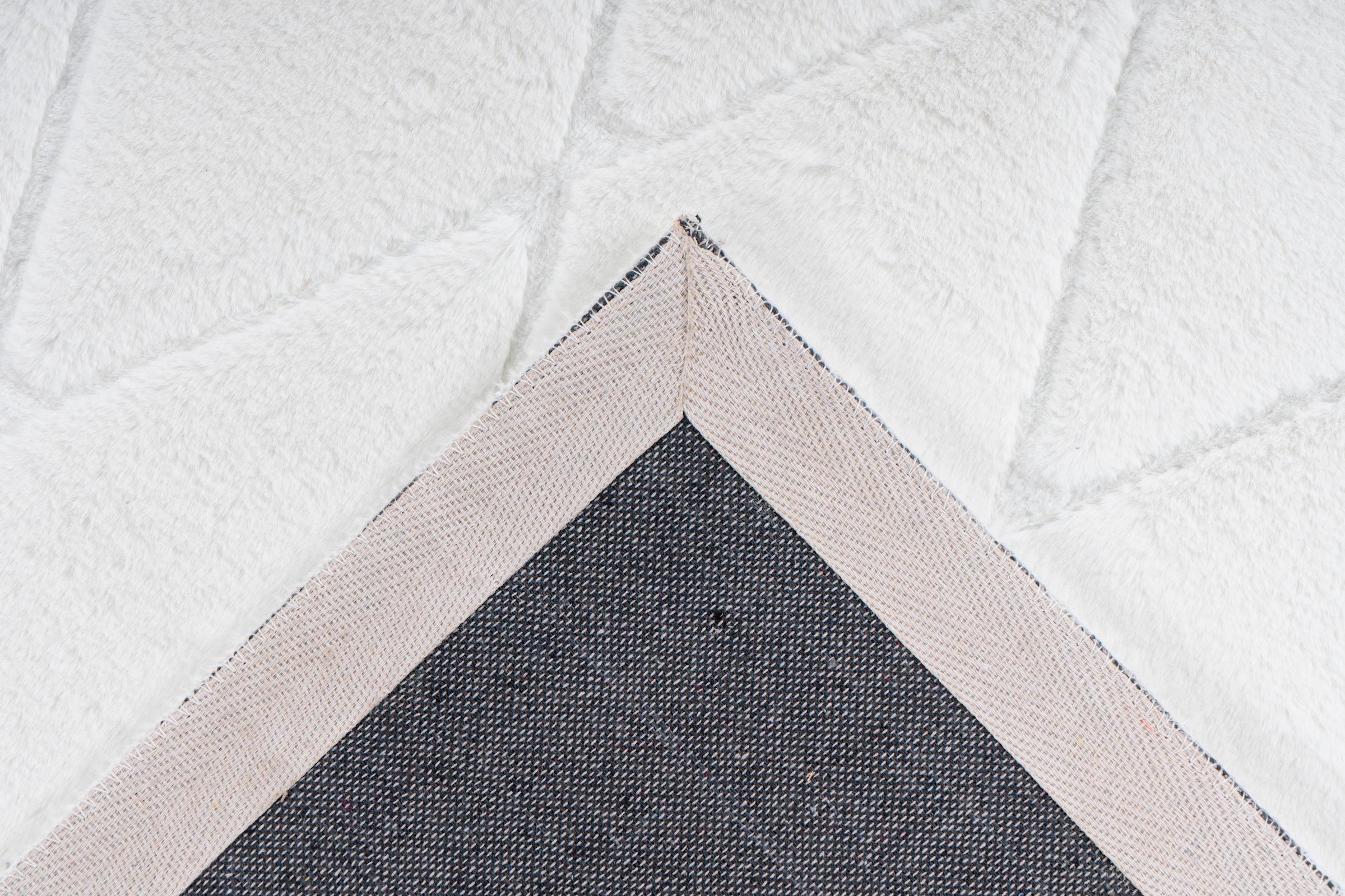 my home Läufer »Tilana« rechteckig 20 mm Höhe besonders weich durch Mikrofaser, Rauten-Design