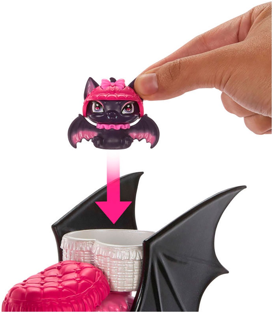 MonsterHigh™ Anziehpuppe »Draculaura, Count Fabulous«, mit Vampastic Scooter
