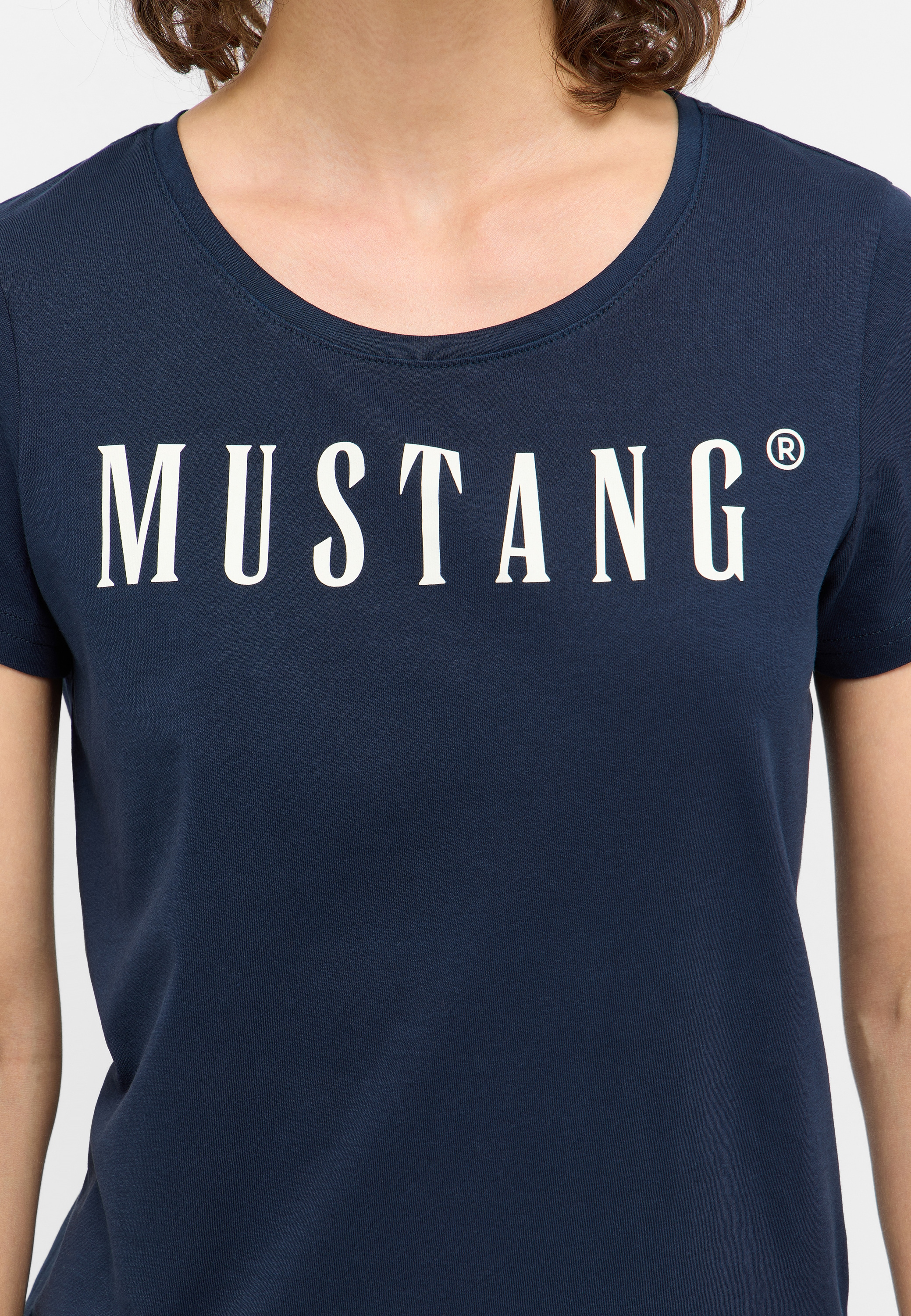 MUSTANG Kurzarmshirt »Damen Style Alma«