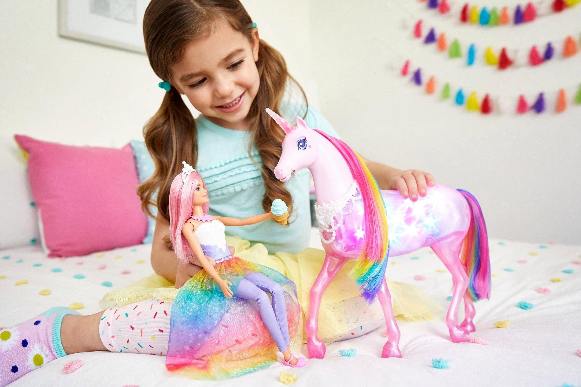 Barbie Puppe und Pferd