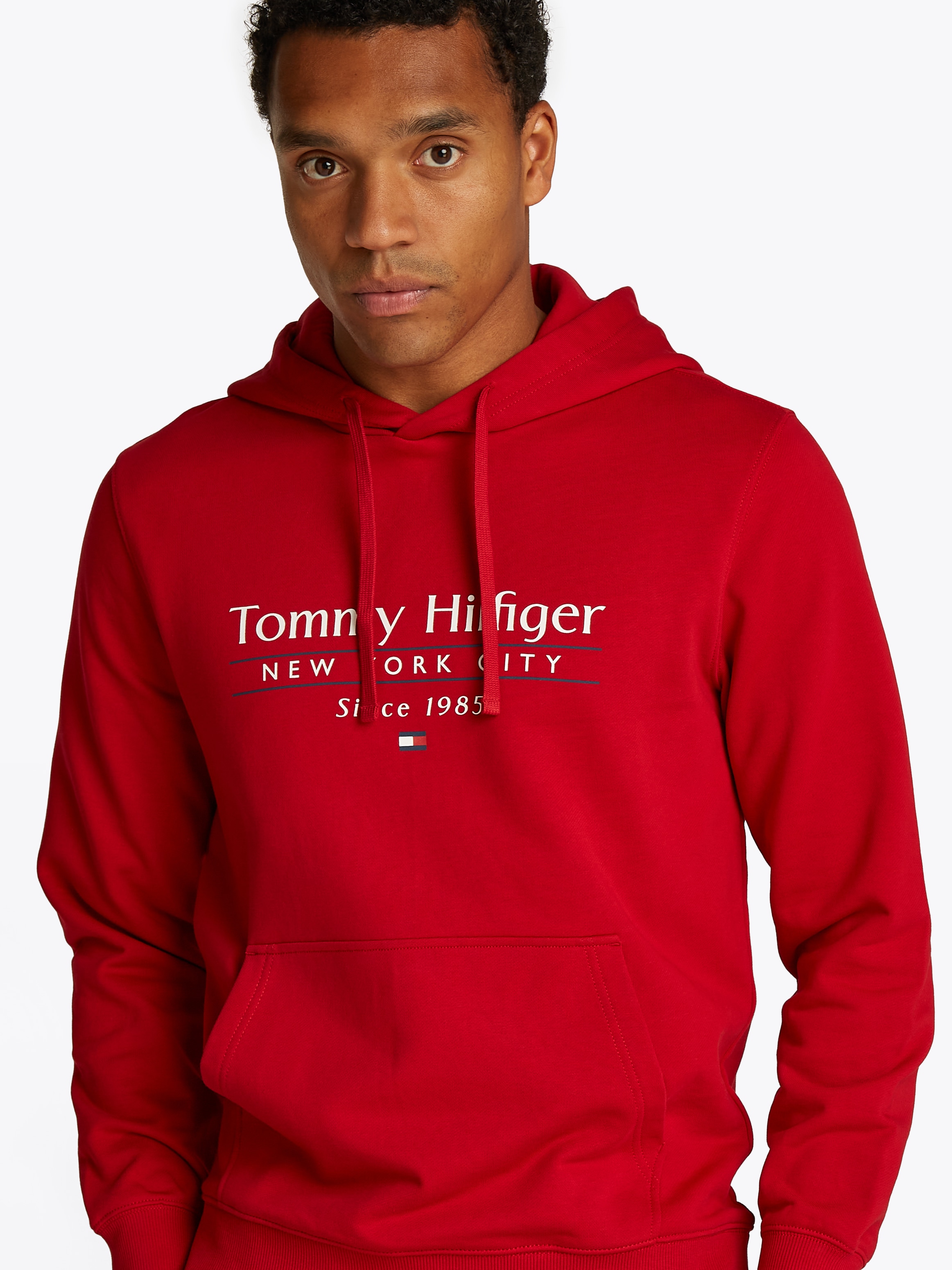 Tommy Hilfiger Hoodie »HILFIGER CENTER STACK HOODY«, mit großem mehrfarbigen Print