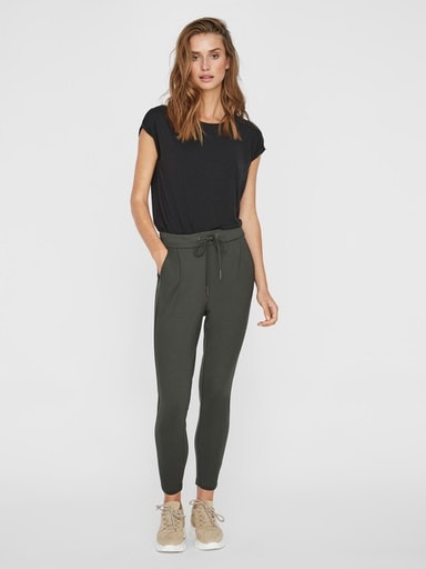 Vero Moda Jogger Pants »VMEVA MR LOOSE STRING PANT GA NOOS«, hinten mit elastischem Bündchen