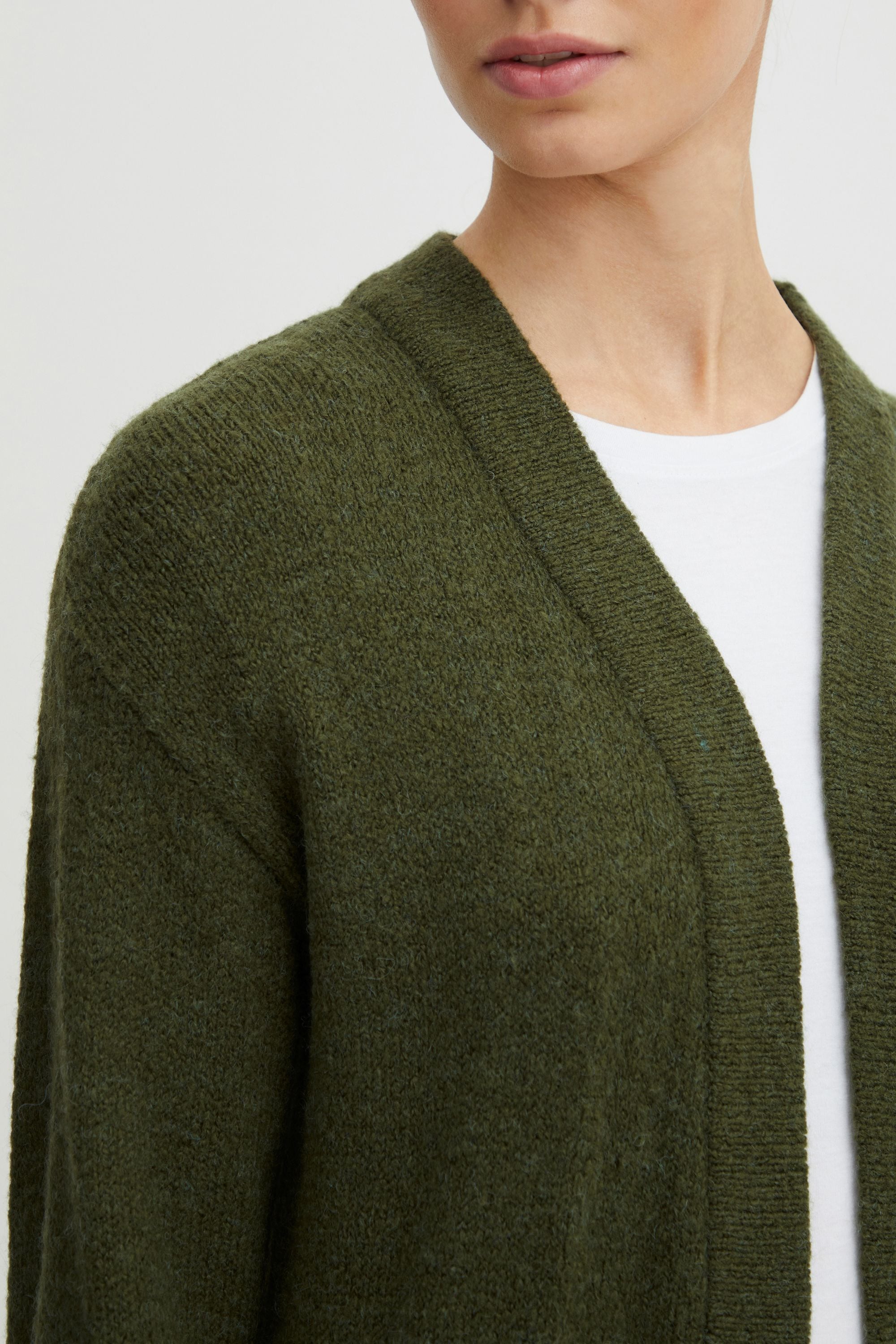 OXMO Strickjacke »Strickjacke OXSally«