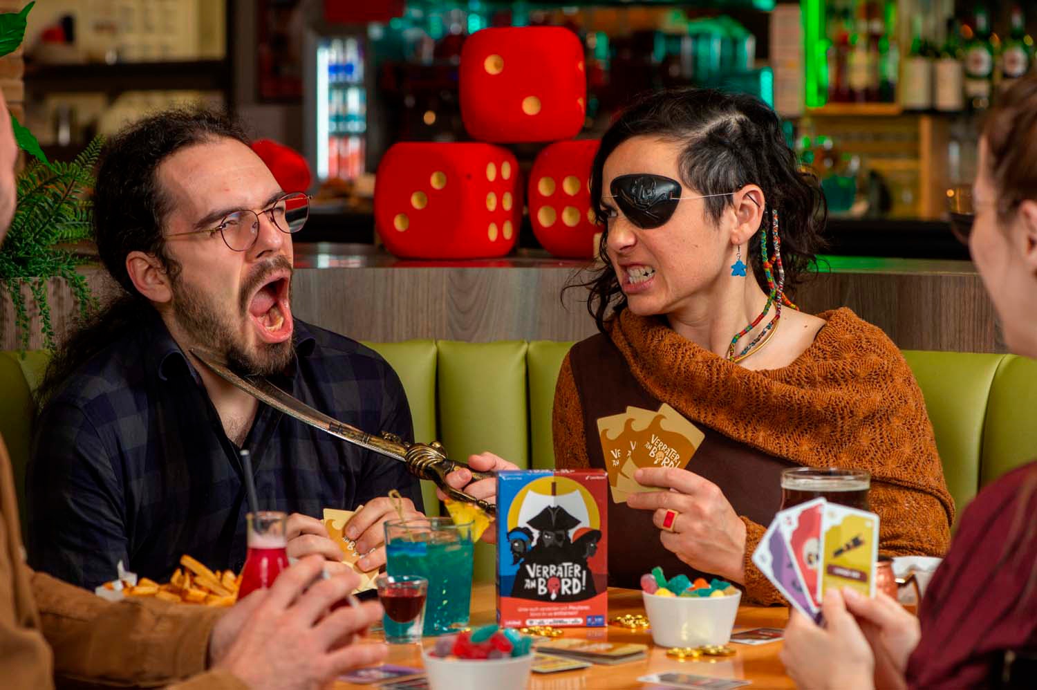 HUCH! Spiel »Verräter an Bord«