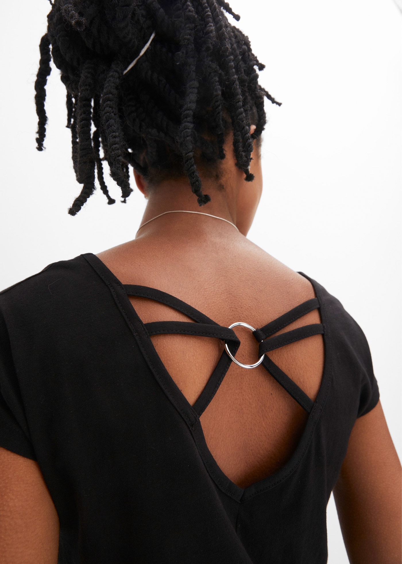 bonprix T-Shirt lockere Passform, mit V-Ausschnitt, mit coolem Rückendetail