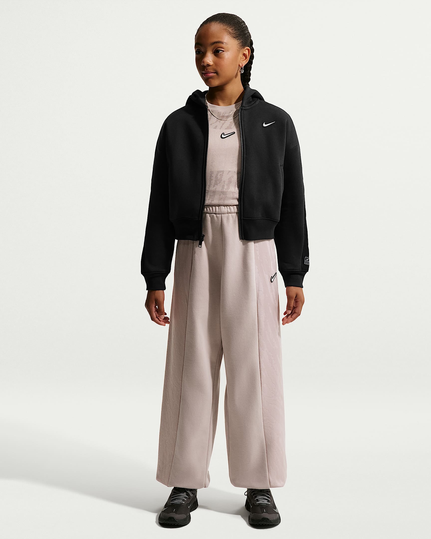 Nike Sportswear Sweatshirt »Nike Sportswear Big Kids' (Girls') Fleece Long-Sleeve Top«, für Kinder und Jugendliche, sportlicher Stil, mit weichem Fleece
