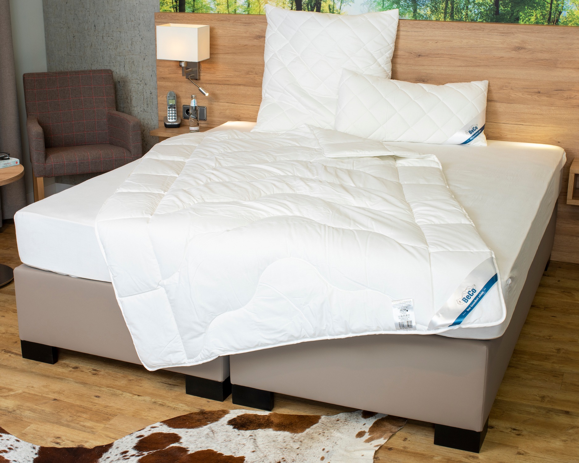 Beco Bettdecke + Kopfkissen »Medibett Made in Green, Bettdecke & Kissen im 2 Tlg. Set«, (Spar-Set, 2 St., 1 Bettdecke und 1 Kopfkissen)