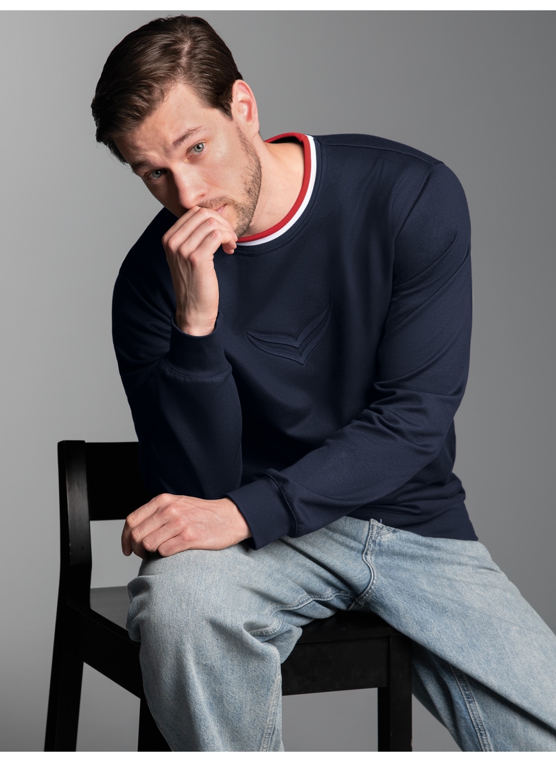 Trigema Sweater »TRIGEMA Sweatshirt mit 3D-Logo-Prägung«
