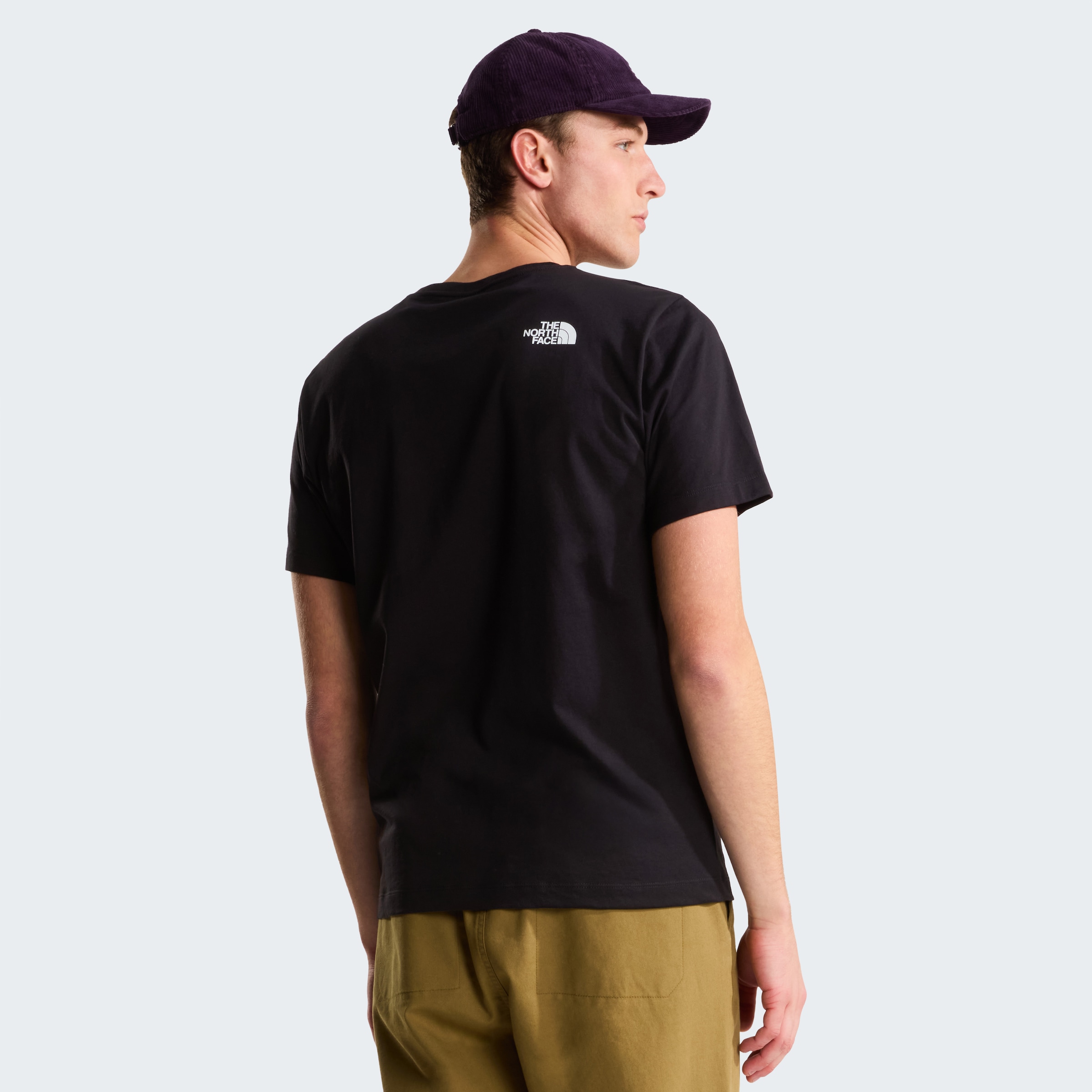 The North Face T-Shirt »M NEVER STOP EXPLORING REGULAR SHORT SLEEVE TEE-GRAPHIC« 1 tlg. kurze Ärmel, für Sport und Freizeit, sportlicher Stil