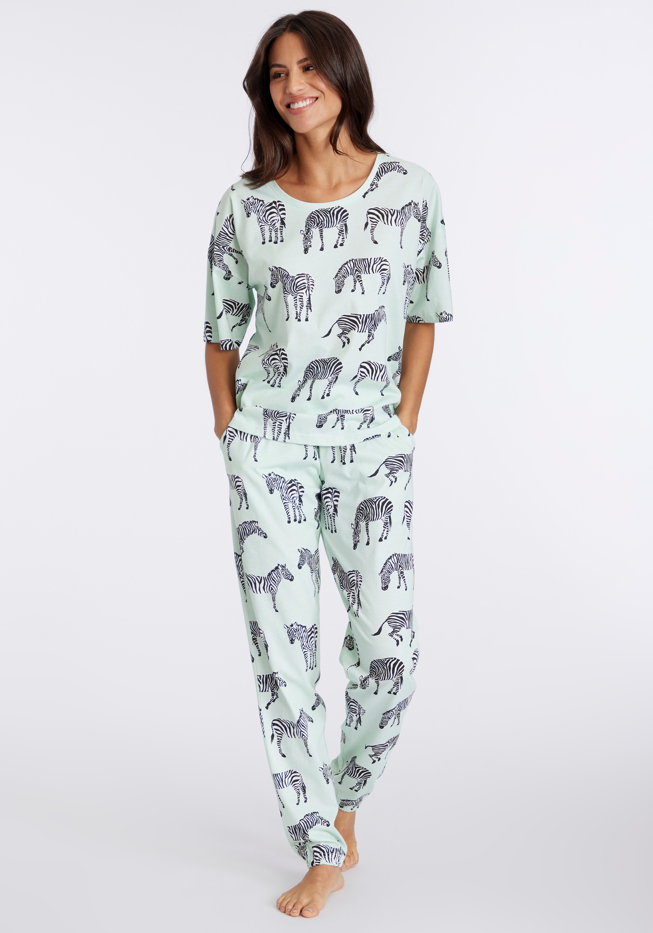 Pyjama, (2 tlg.), mt Animal Alloverprint
