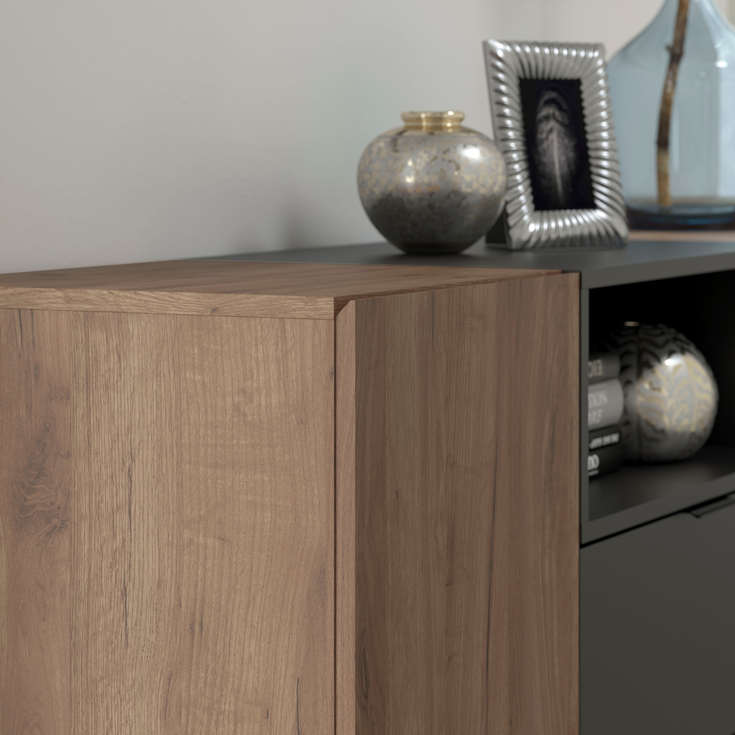 INOSIGN Highboard »Kriens«, Hochschrank, Eiche, viel Stauraum, Breite 125cm, Höhe 117cm