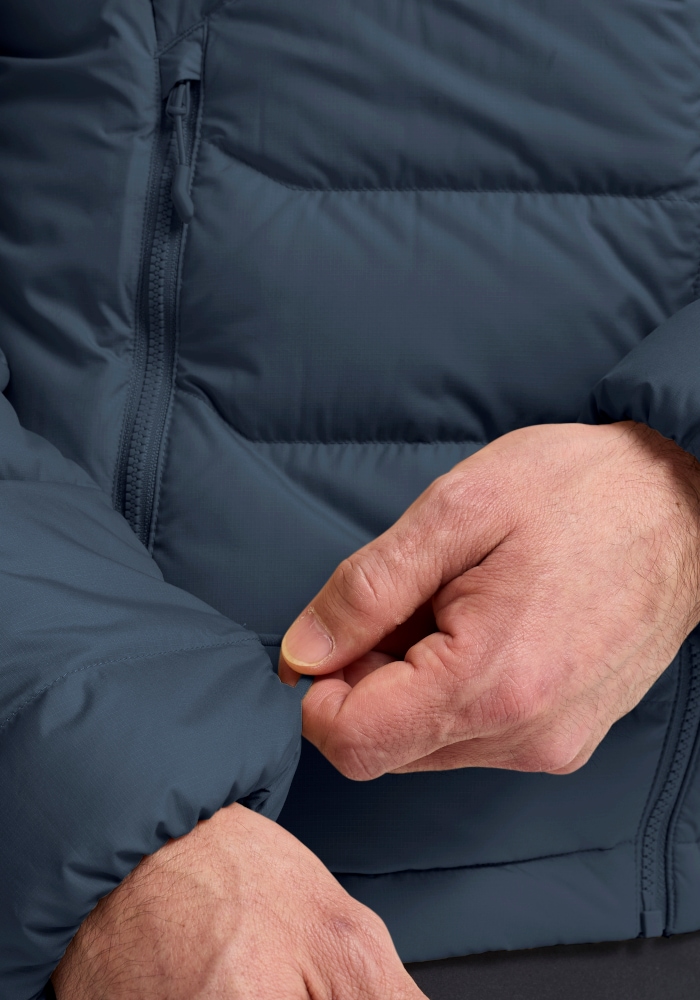 Jack Wolfskin Daunenjacke »WILD PASS DOWN HOODY M RDS« mit Kapuze Daunenjacke, warm, wind- und wasserabweisend