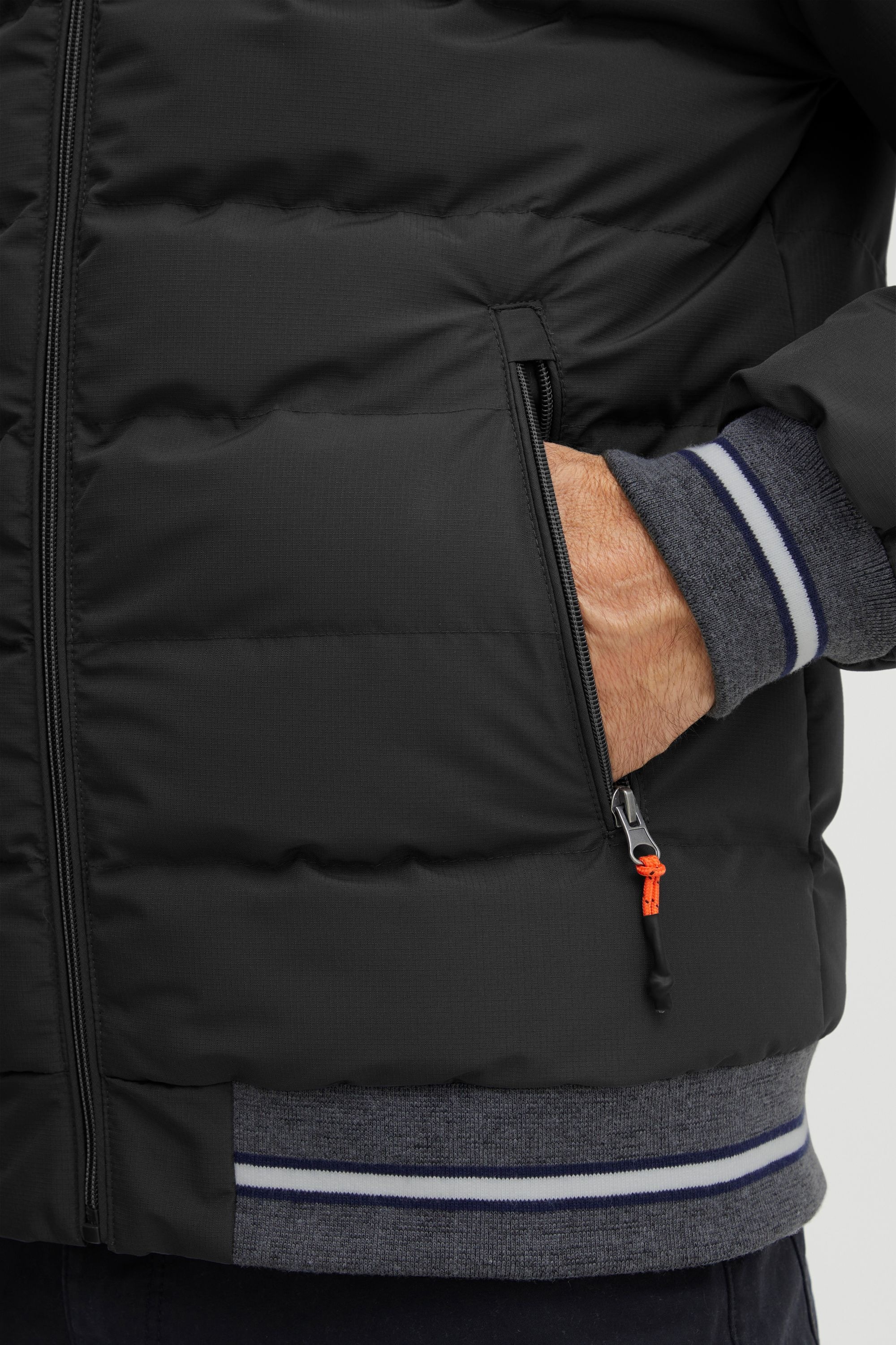 FQ1924 Steppjacke »Steppjacke FQAleksander«, ohne Kapuze