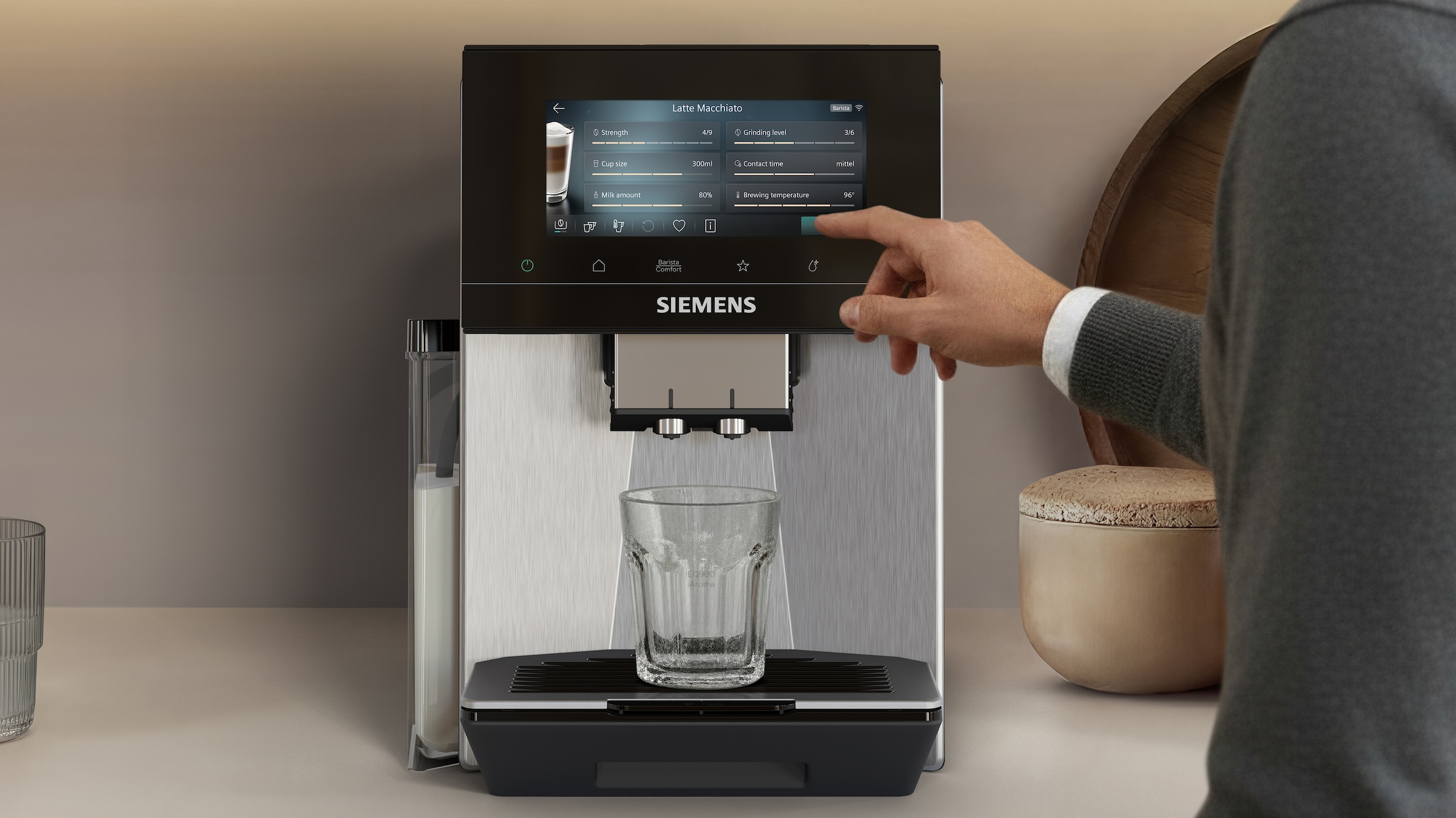 SIEMENS Kaffeevollautomat »TQ927E03« farbiges 6.8'' TFT-Display, individuelle Aromaeinstellung, Edelstahl