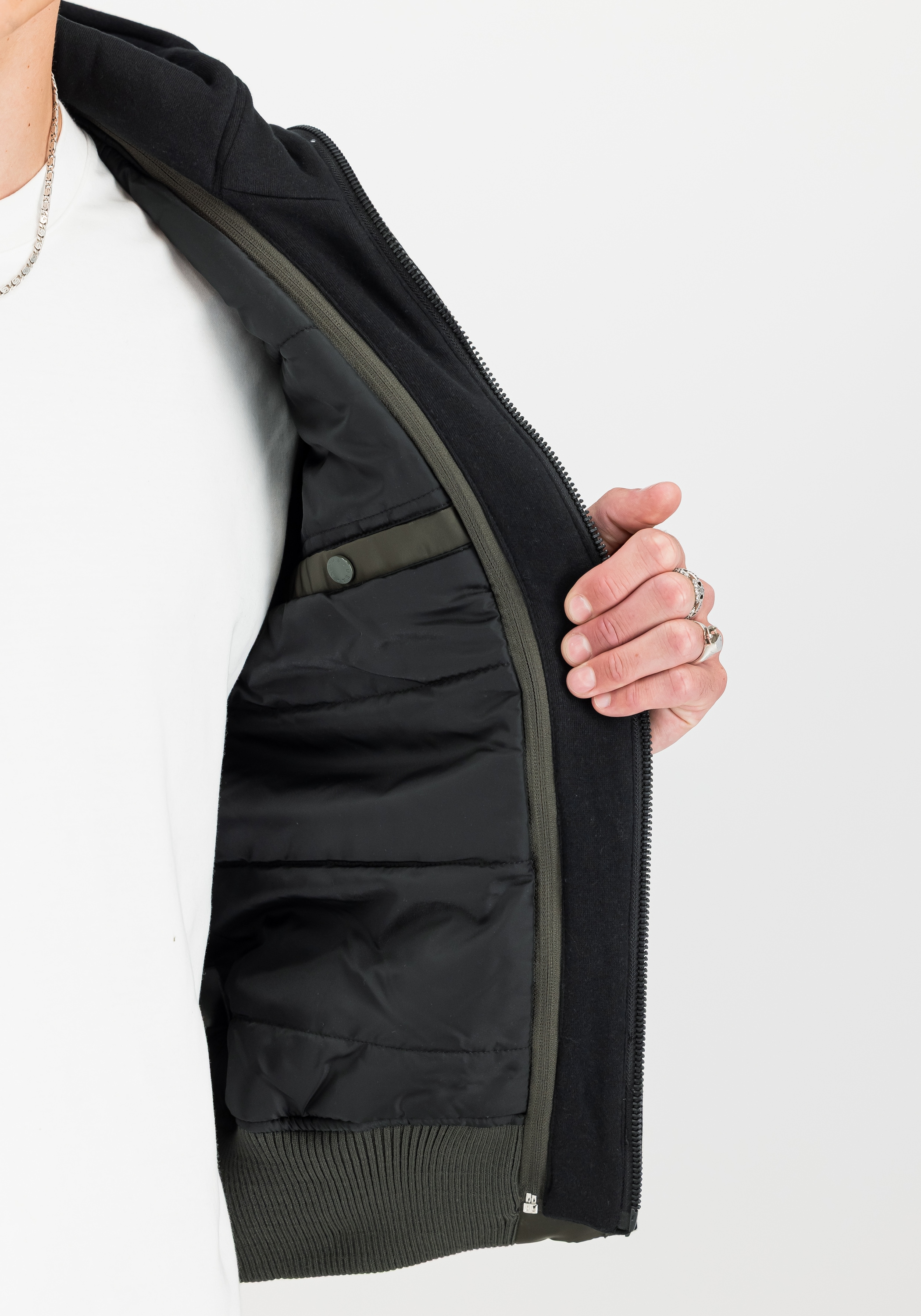 Alpha Industries Bomberjacke »MA-1 D-Tec«