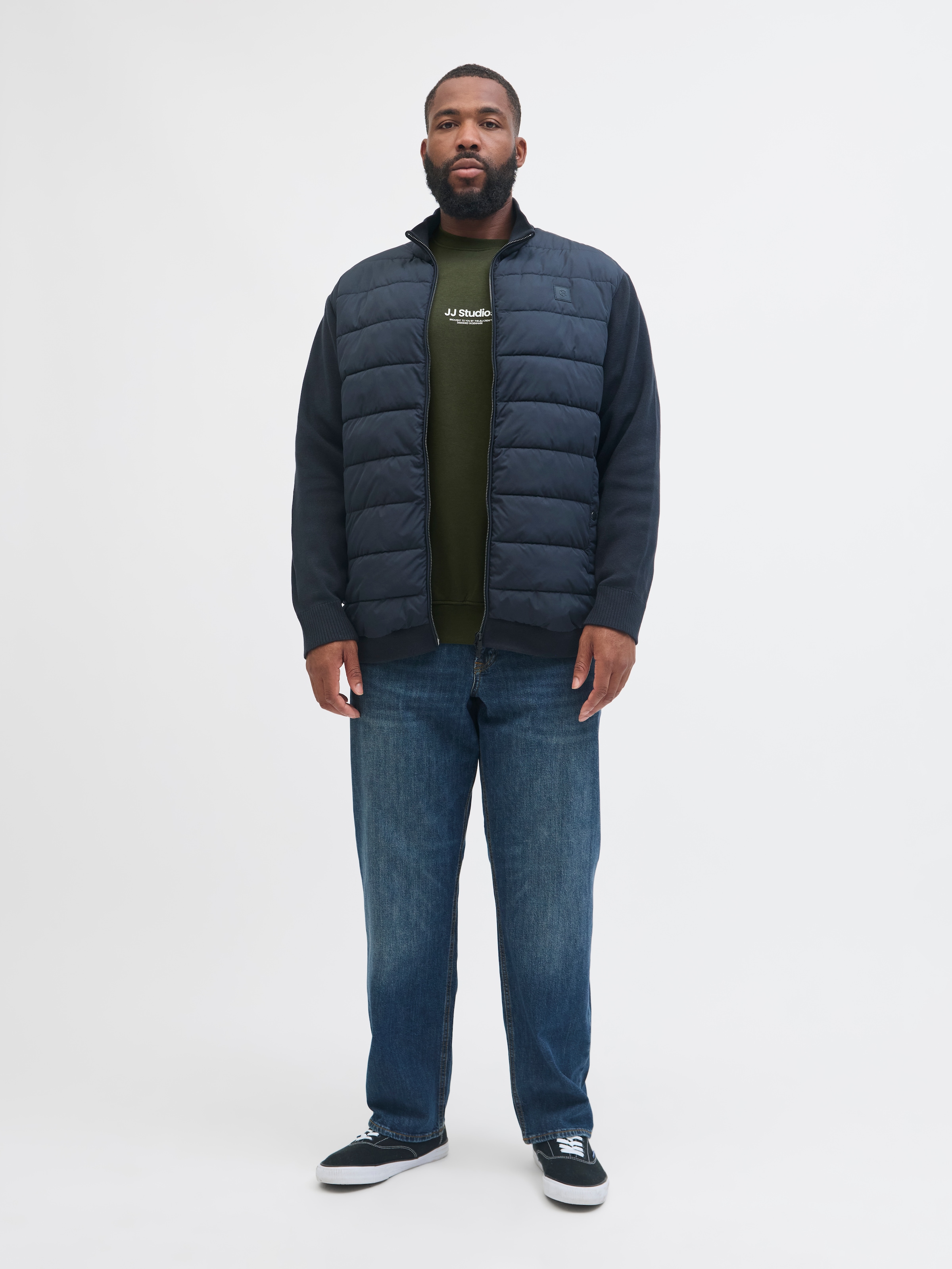 Jack & Jones PlusSize Sweatshirt »JJESOHO SWEAT CREW NECK NOOS PLS«, mit Logobranding