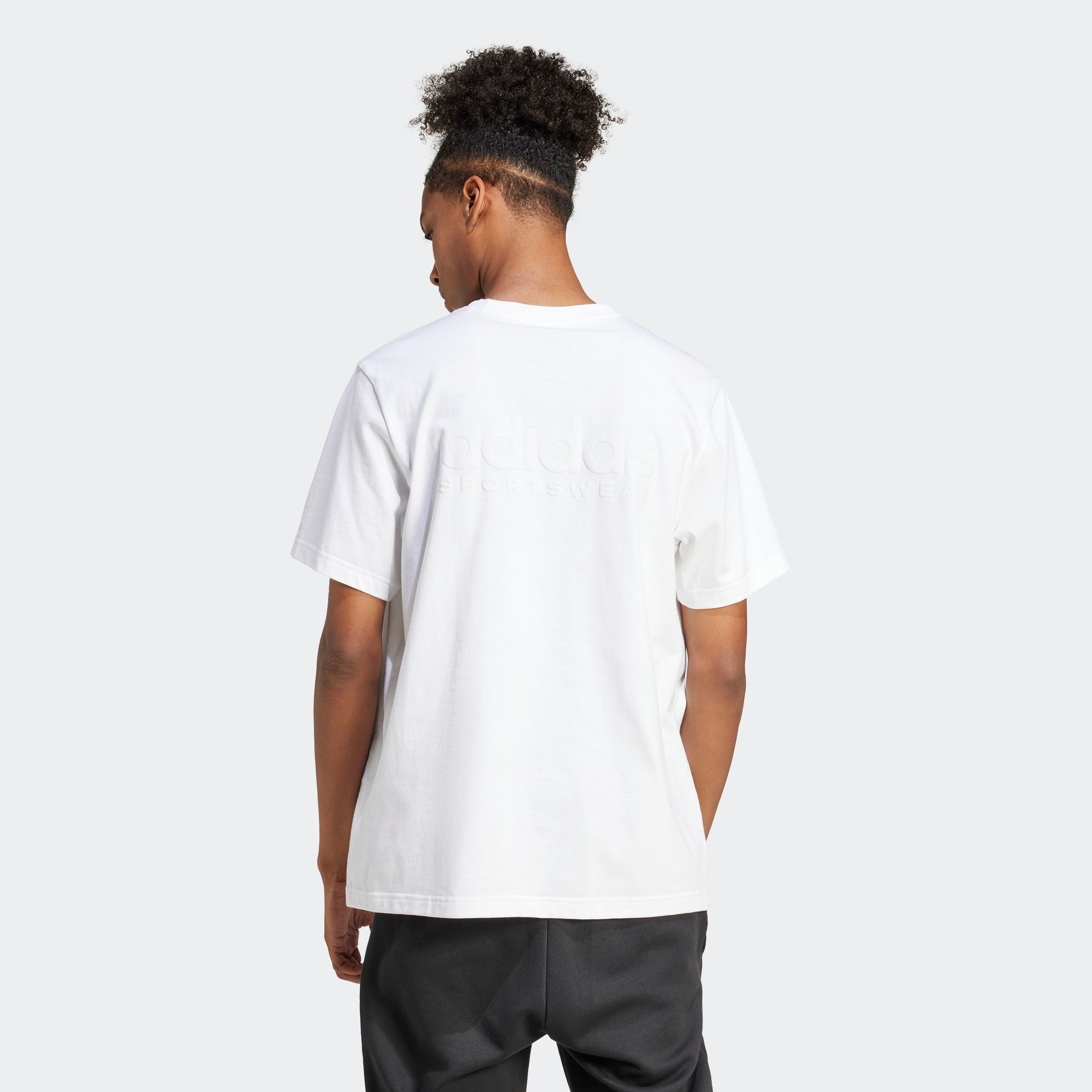 adidas Sportswear T-Shirt »M ALL SZN G T«, Grafik als Schaumprint auf der Rückseite