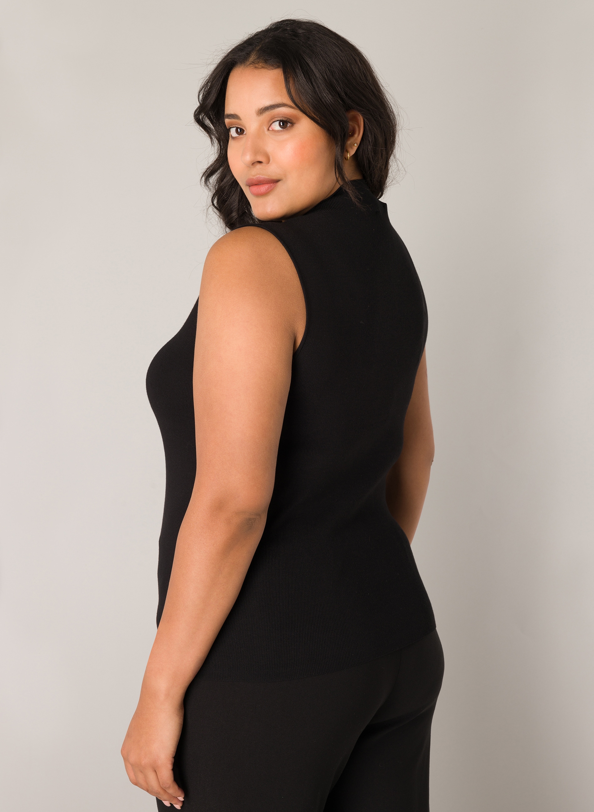 Base Level Curvy Ripptanktop, mit hochgeschlossenem Kragen