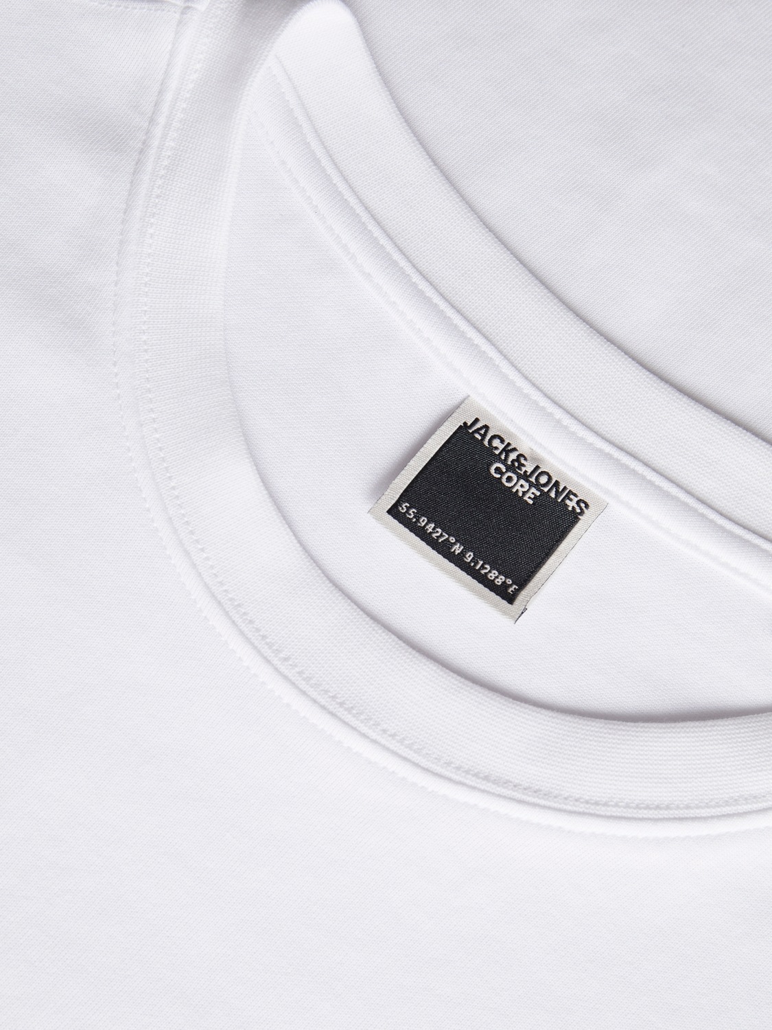 Jack & Jones Rundhalsshirt »JCOAERO PRINT TEE SS CREW NECK NOOS«