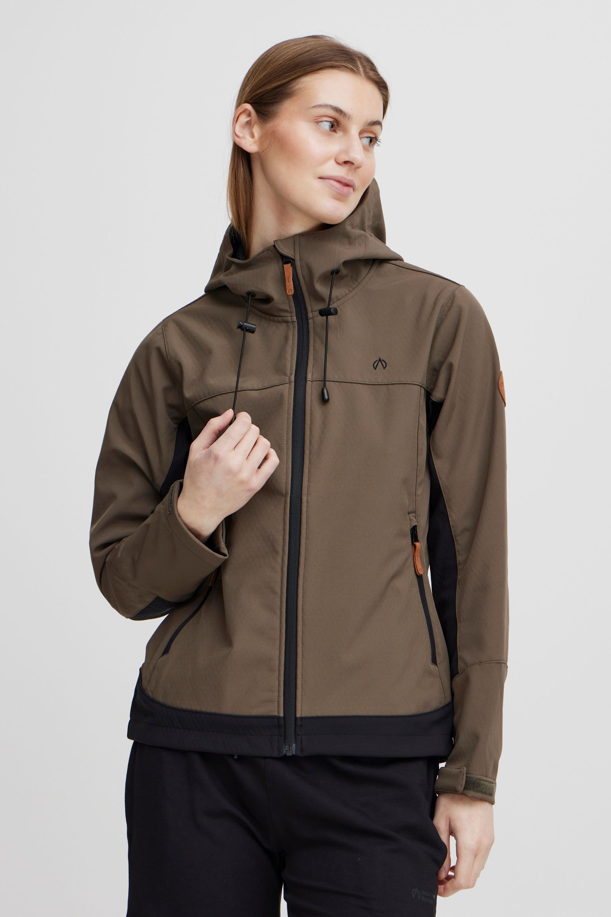 North Bend Softshelljacke »Softshelljacke NBRya W W-PRO 8.000 mit wasserdichter Beschichtung«