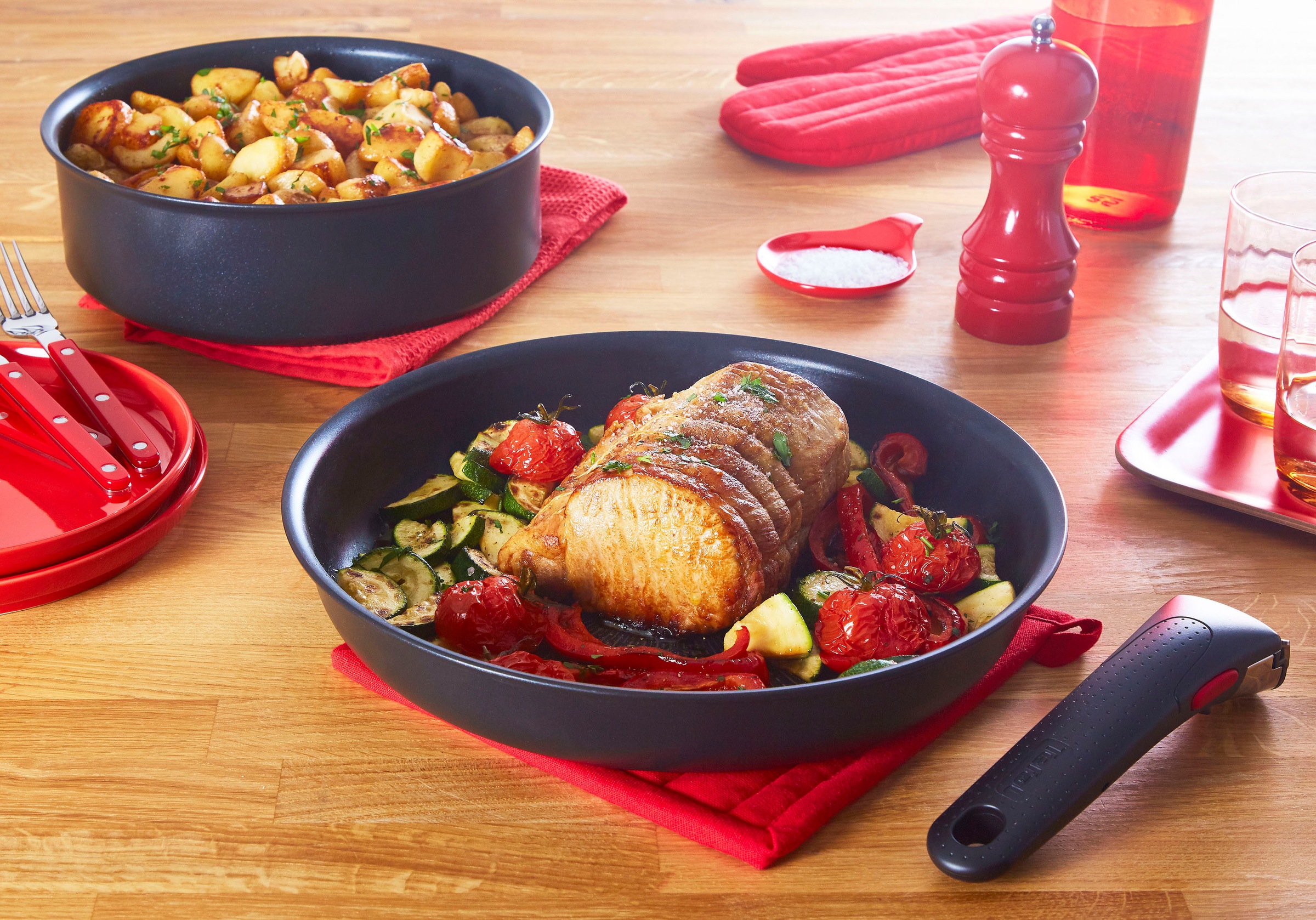 Tefal Pfannen-Set »Ingenio Unlimited«, Aluminium, (Set, 3 tlg., Tefal Ingenio Unlimited Pfannenset, 2 teilig, Ø 24, 28 cm, 1 Griff), stapelbar, Antihaftversiegelung, Induktion, Made in France, kompakt