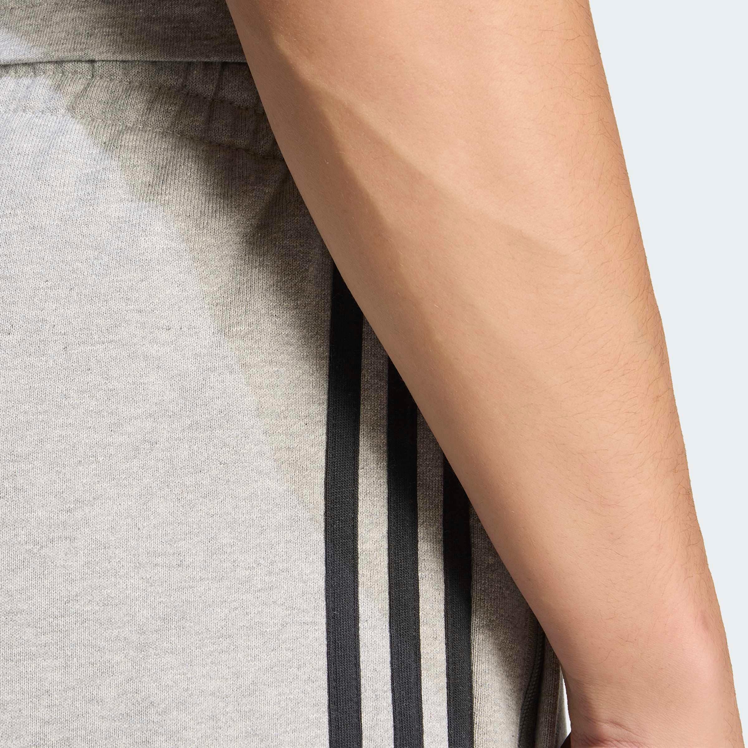 adidas Originals Shorts »3S SHO«  sportlicher Stil, für Straße und Zuhause, aus weichem French Terry