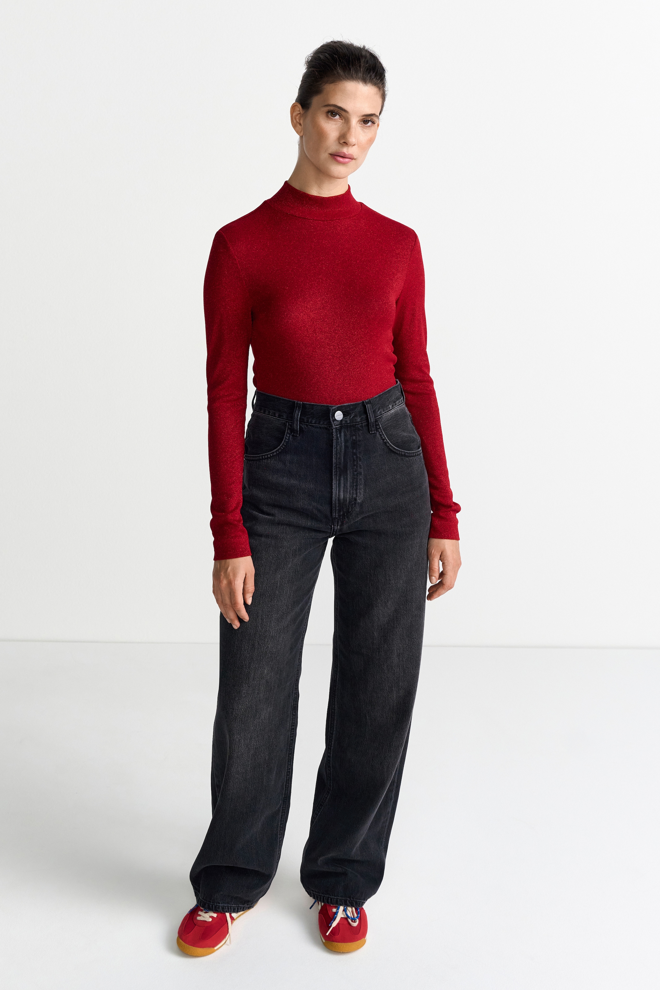 RICHROYAL Longsleeve mit feinen Glitzerfäden, Stehkragen, figurbetonter Schnitt