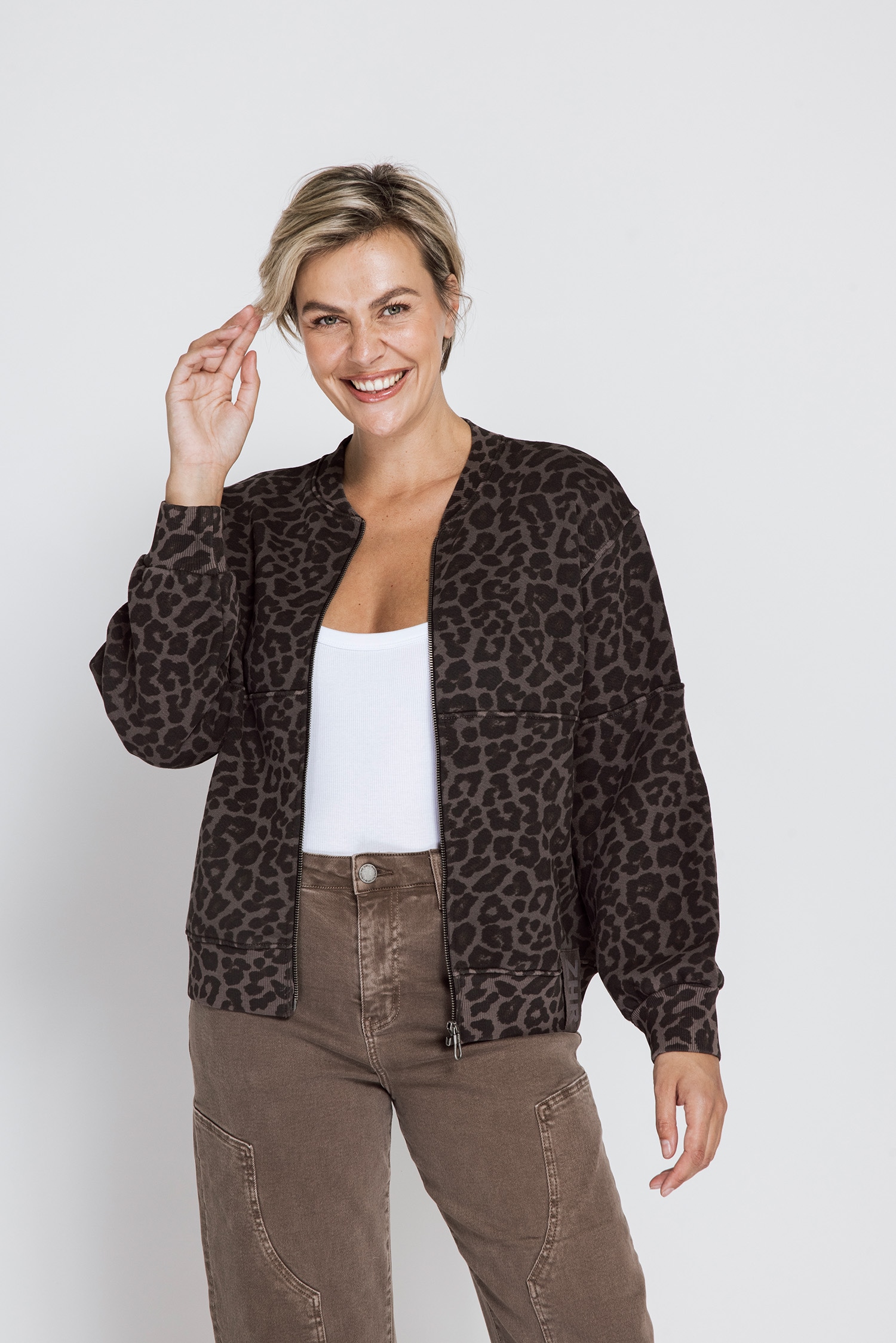 Zhrill Blouson »LILLA« ohne Kapuze im Leo-Look / Baumwolle / Bequeme Passform