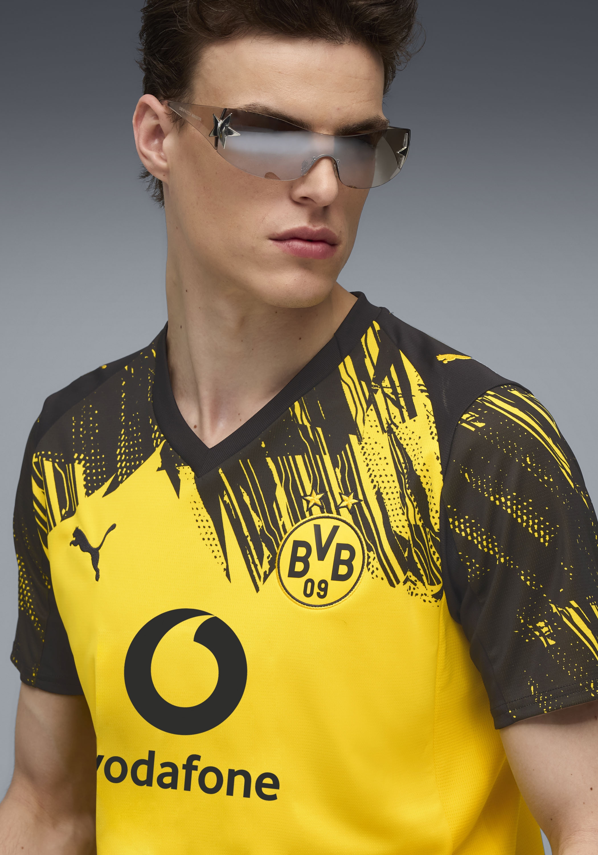 PUMA Fußballtrikot »BVB HOME JERSEY REPLICA WITH SPONSOR« Regular Fit, sportlicher Stil