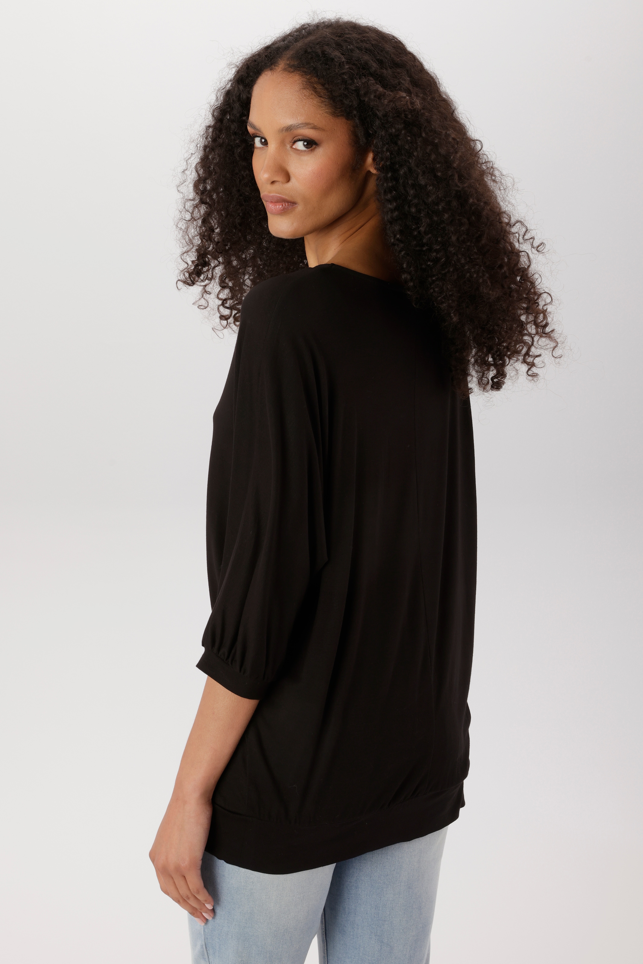 Aniston SELECTED Oversize-Shirt mit dekorativen, goldfarbenen Taschendruck vorne - NEUE KOLLEKTION