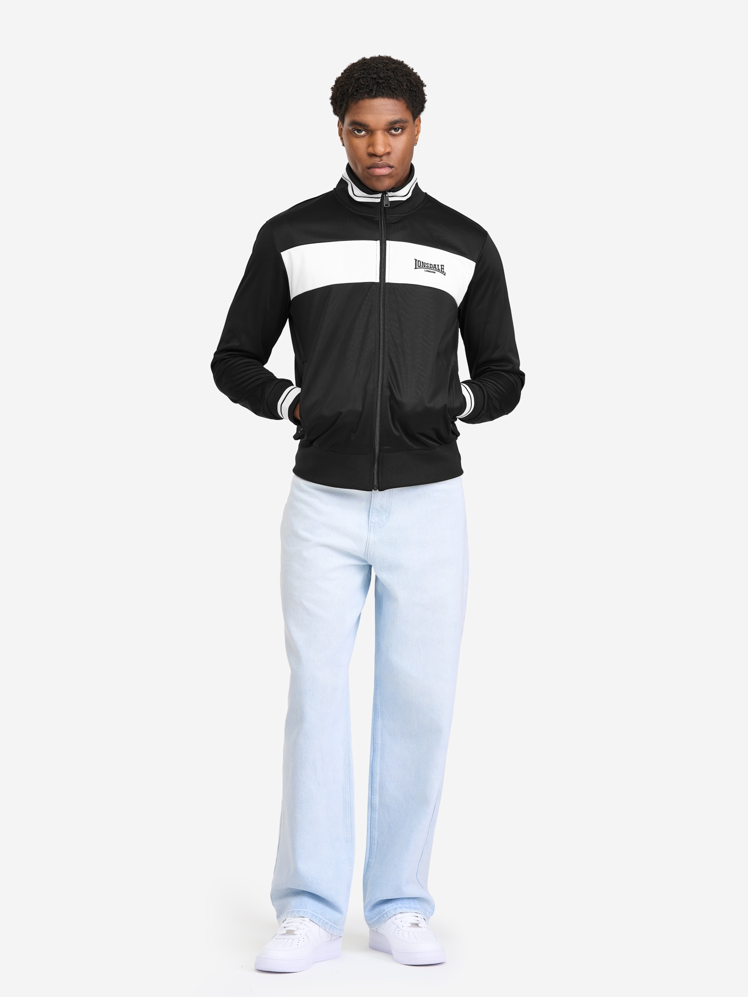 Lonsdale Trainingsjacke »TRAININGSJACKE NORMALE PASSFORM MEOLS« 1 Stk. tlg. sportlicher Stil