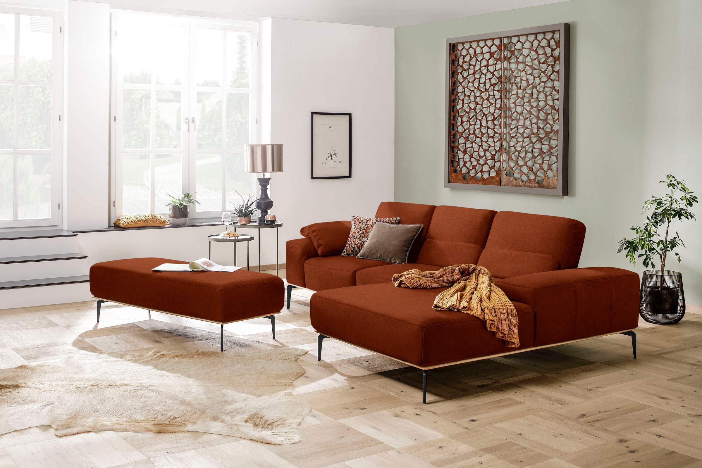 W.SCHILLIG Ecksofa »run, Designsofa mit tollem Sitzkomfort, bequem, L-Form«, mit Holzsockel, Füße in Schwarz pulverbeschichtet, Breite 279 cm