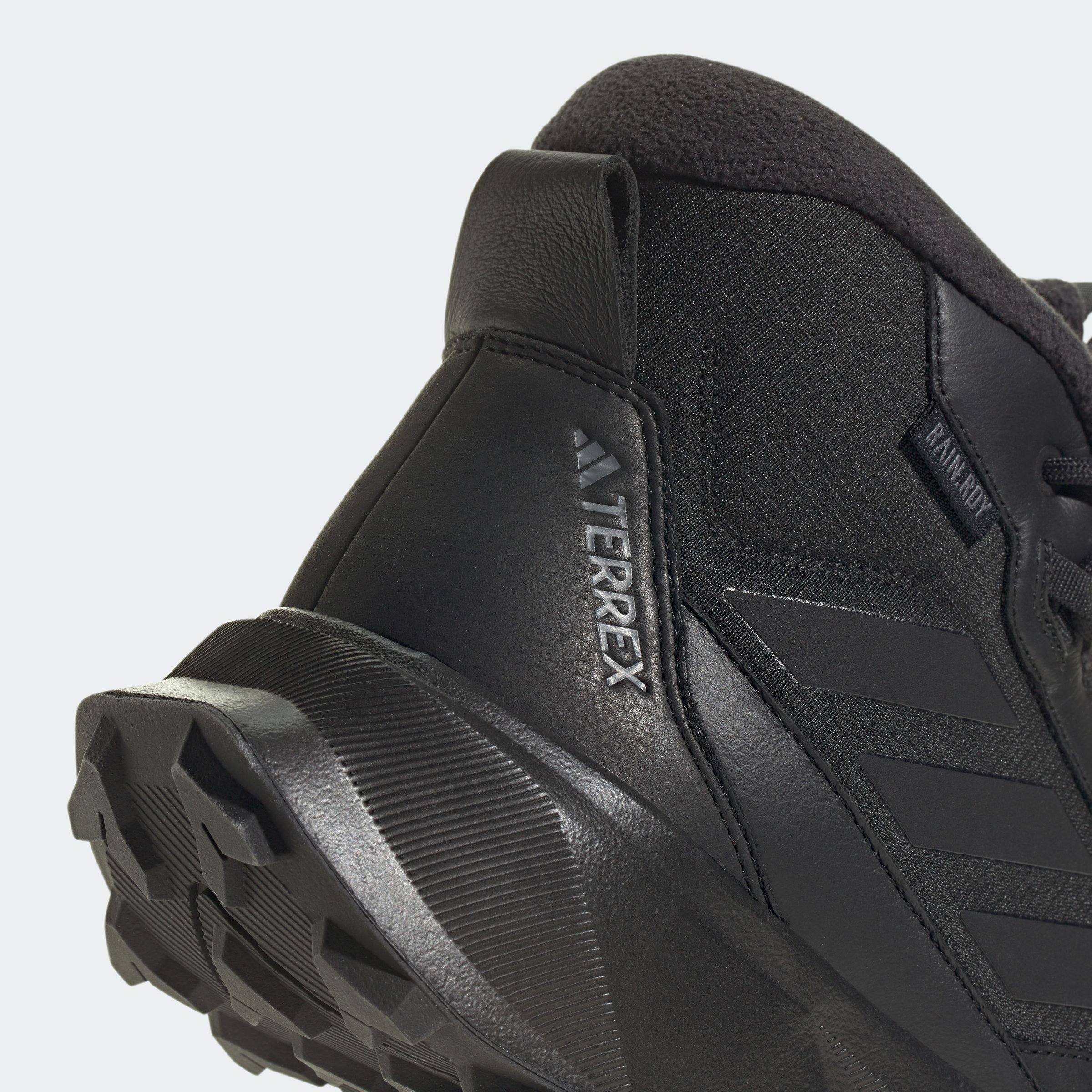 adidas TERREX Winterboots »TERREX WINTER LEATHER MID CUT RAIN.RDY COLD.RDY«, Snowboots, Winterstiefel, Winterschuhe, wasserdicht und gefüttert
