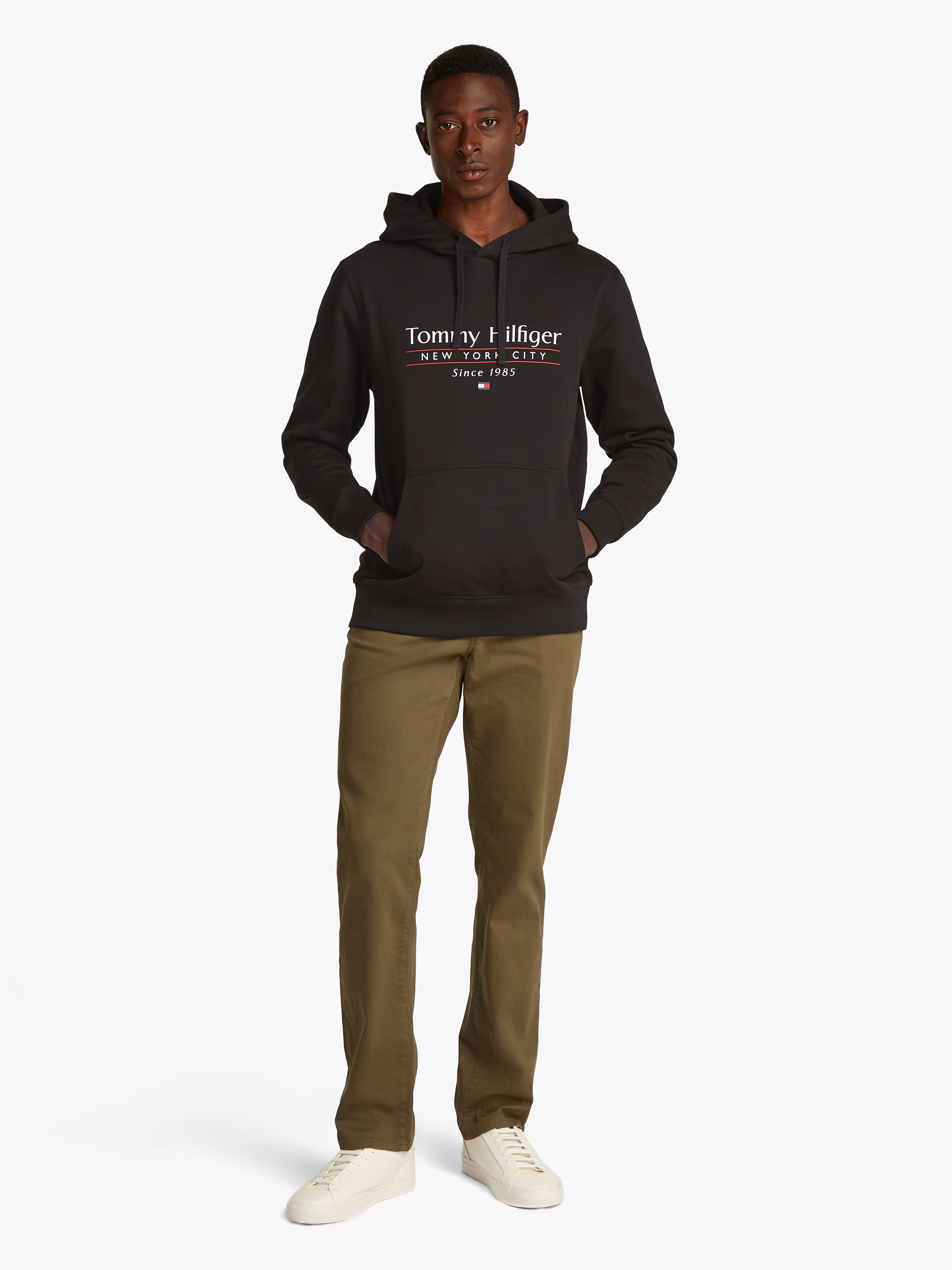 Tommy Hilfiger Hoodie »HILFIGER CENTER STACK HOODY«, mit großem mehrfarbigen Print