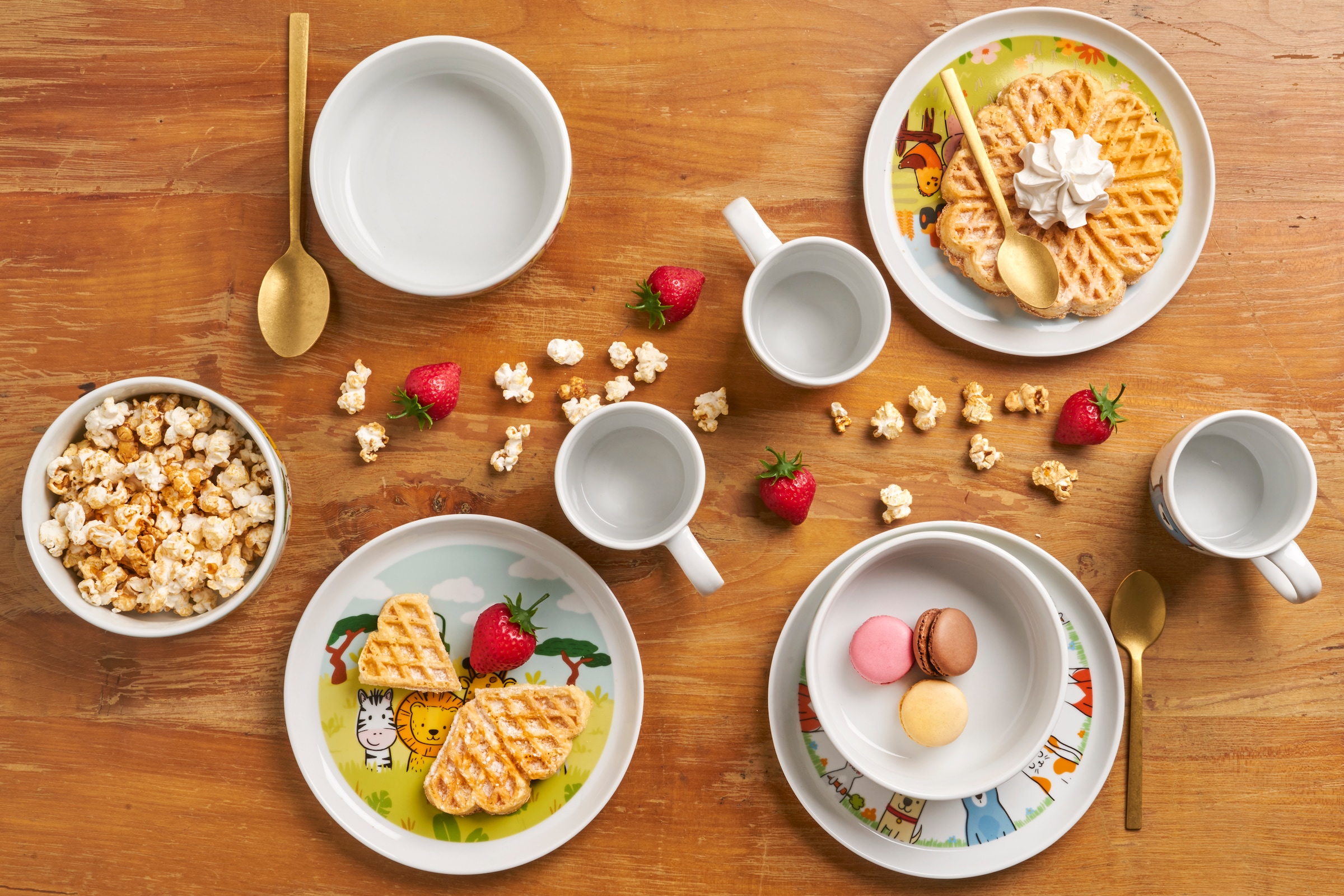 van Well Kindergeschirr-Set »Kinderset Bauernhof, 3-teilig, Geschirr-Set, Service« mit farbenfrohem Dekor, spülmaschinen- und mikrowellengeeignet