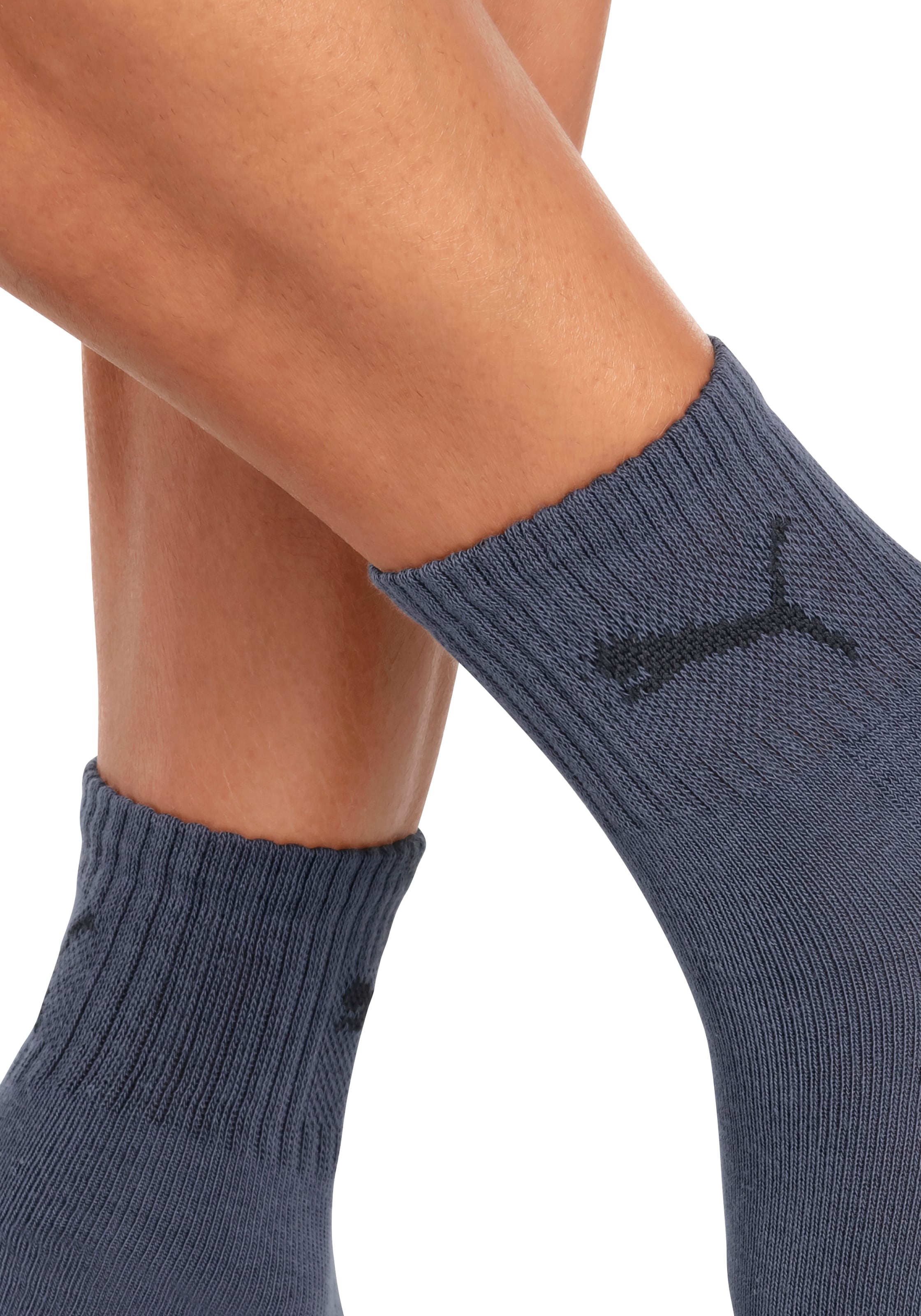PUMA Sportsocken »short crew«, (3 Paar), gepolsterte Frottee-Sohle, atmungsaktiv