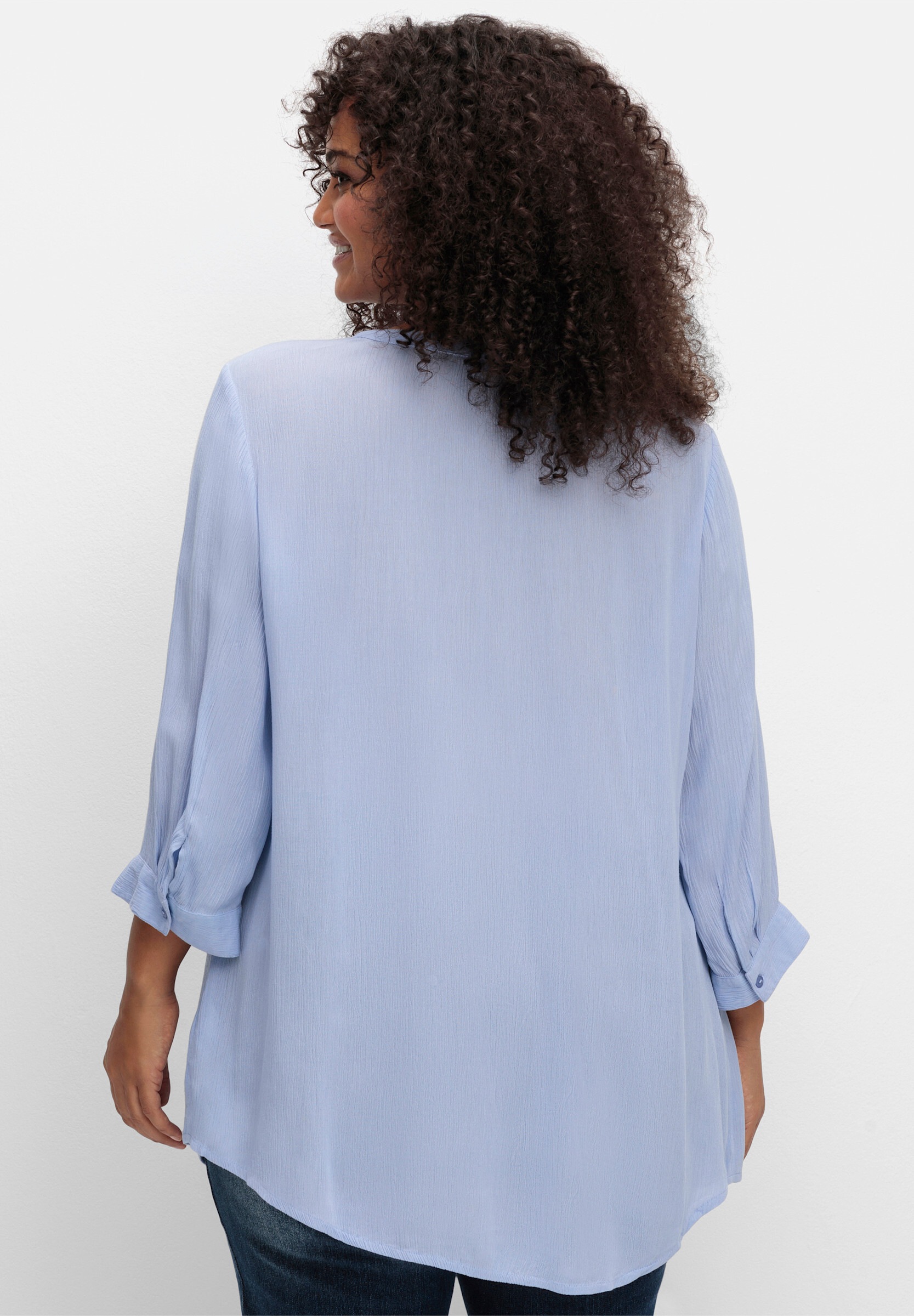 sheego by Joe Browns Klassische Bluse »Longbluse Crêpebluse mit Biesen und Häkelspitze«