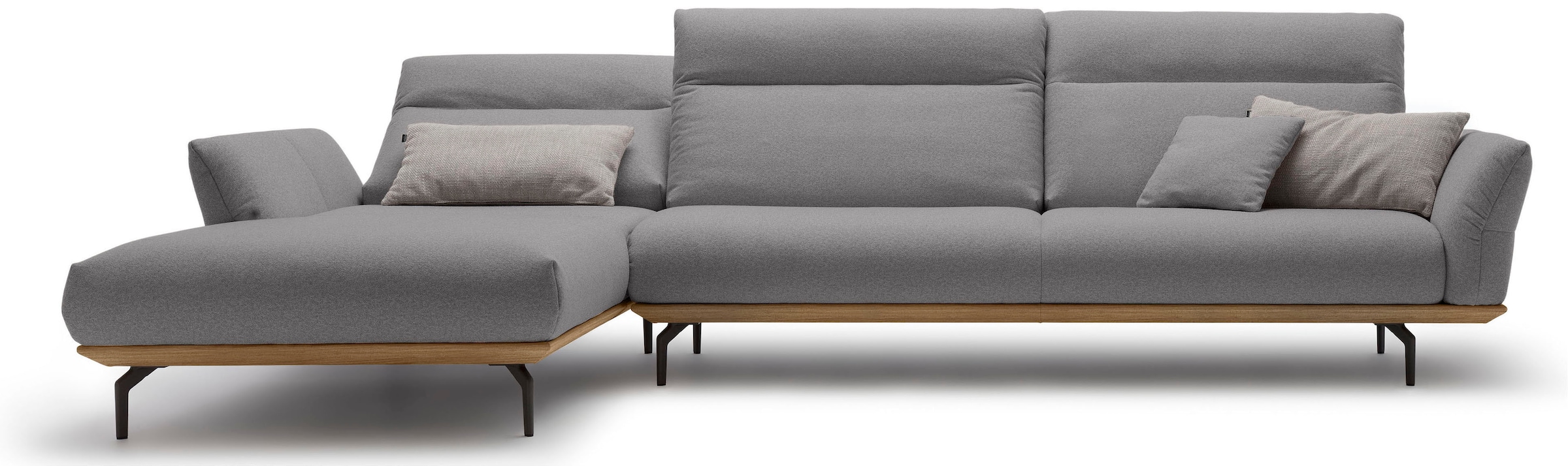 Creation BY ROLF BENZ Ecksofa »CR.460 Designsofa mit erstklassigem Sitzkomfort« Sockel in Nussbaum, Winkelfüße in Umbragrau, Breite 338 cm