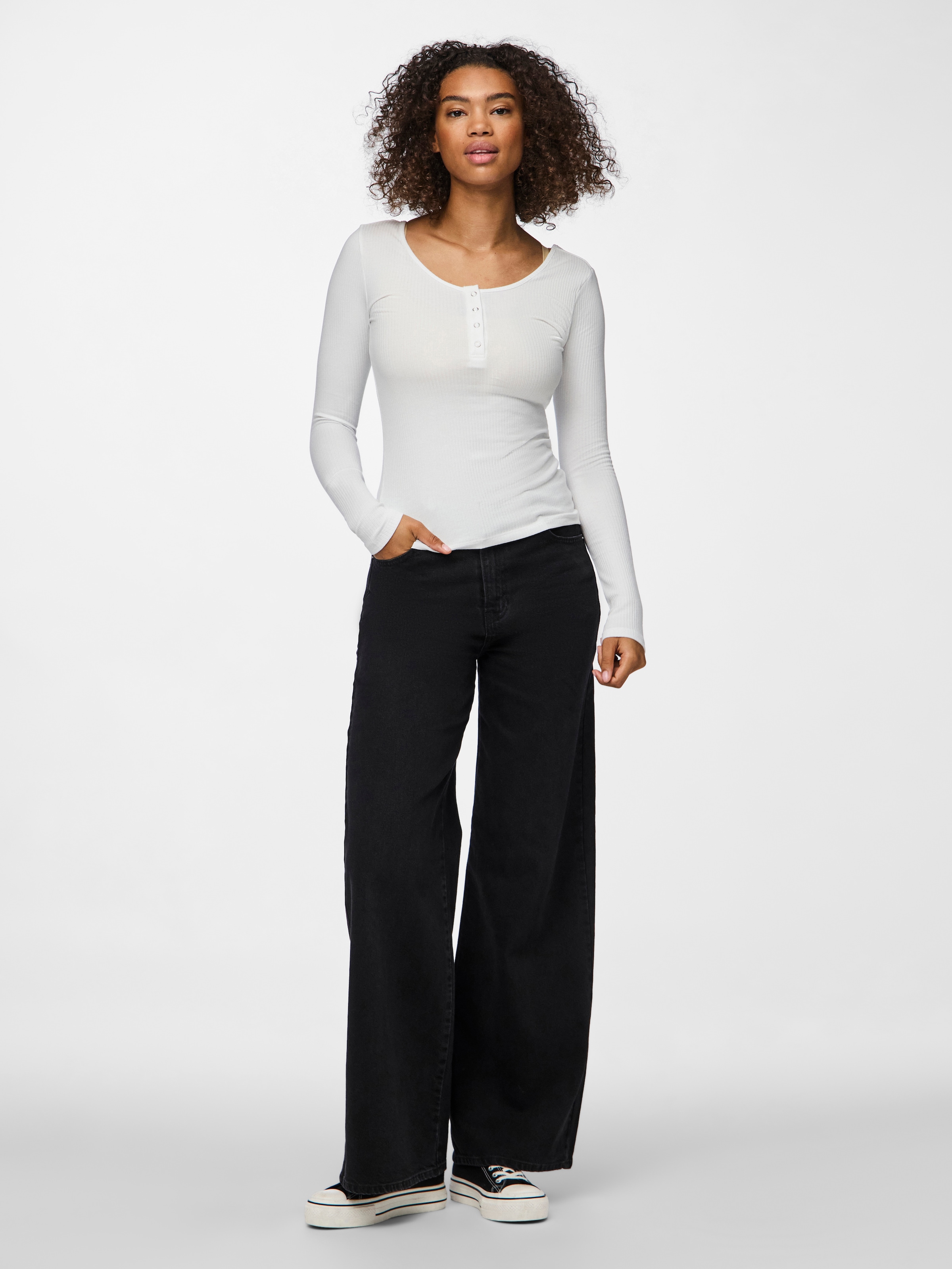 pieces Langarmshirt »PCKITTE LS TOP NOOS BC« Baumwollmischung, slim fit