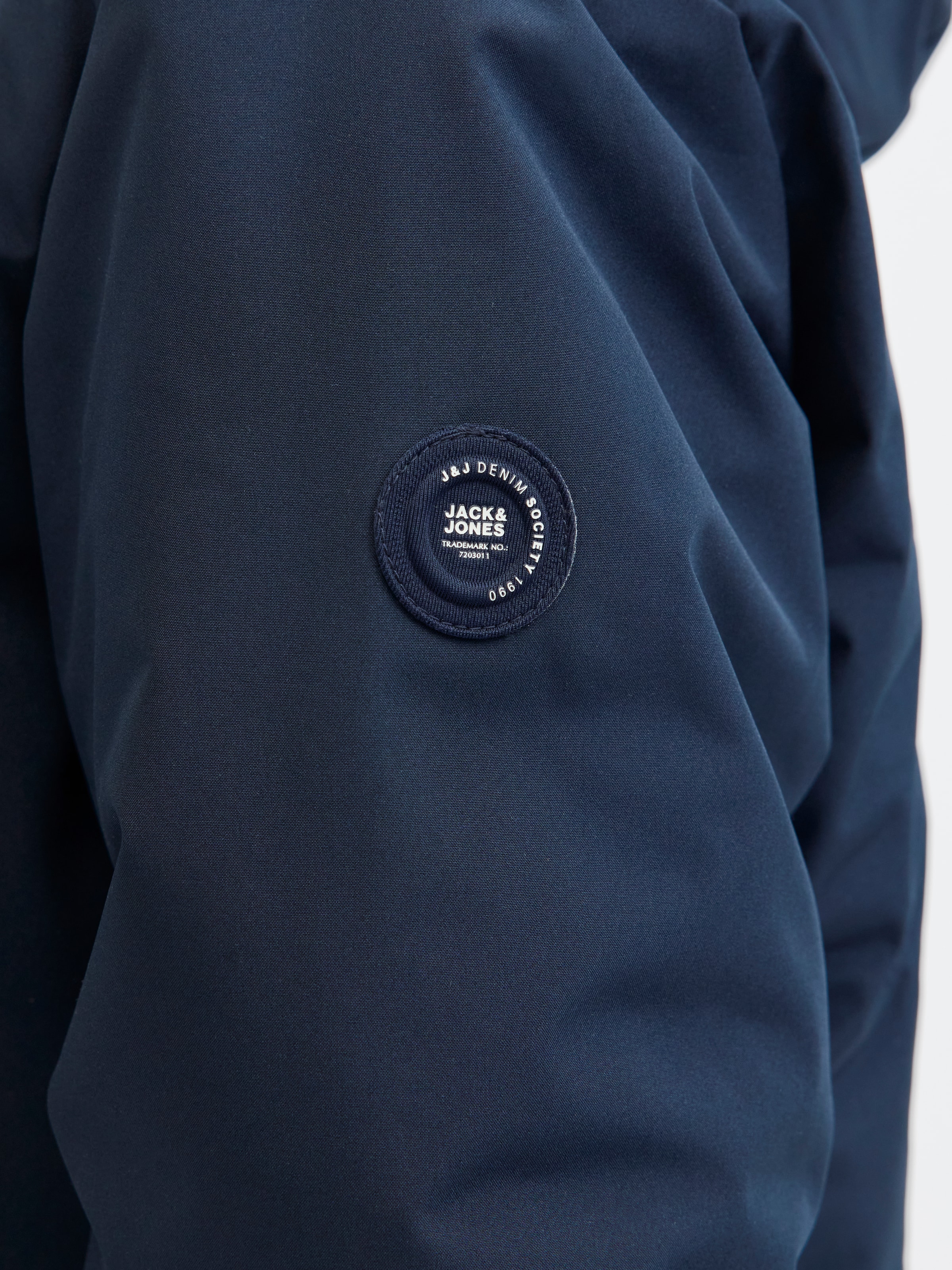 Jack & Jones Junior Outdoorjacke »JJEBROOK REVERSIBLE JACKET SN JNR«, mit Kapuze