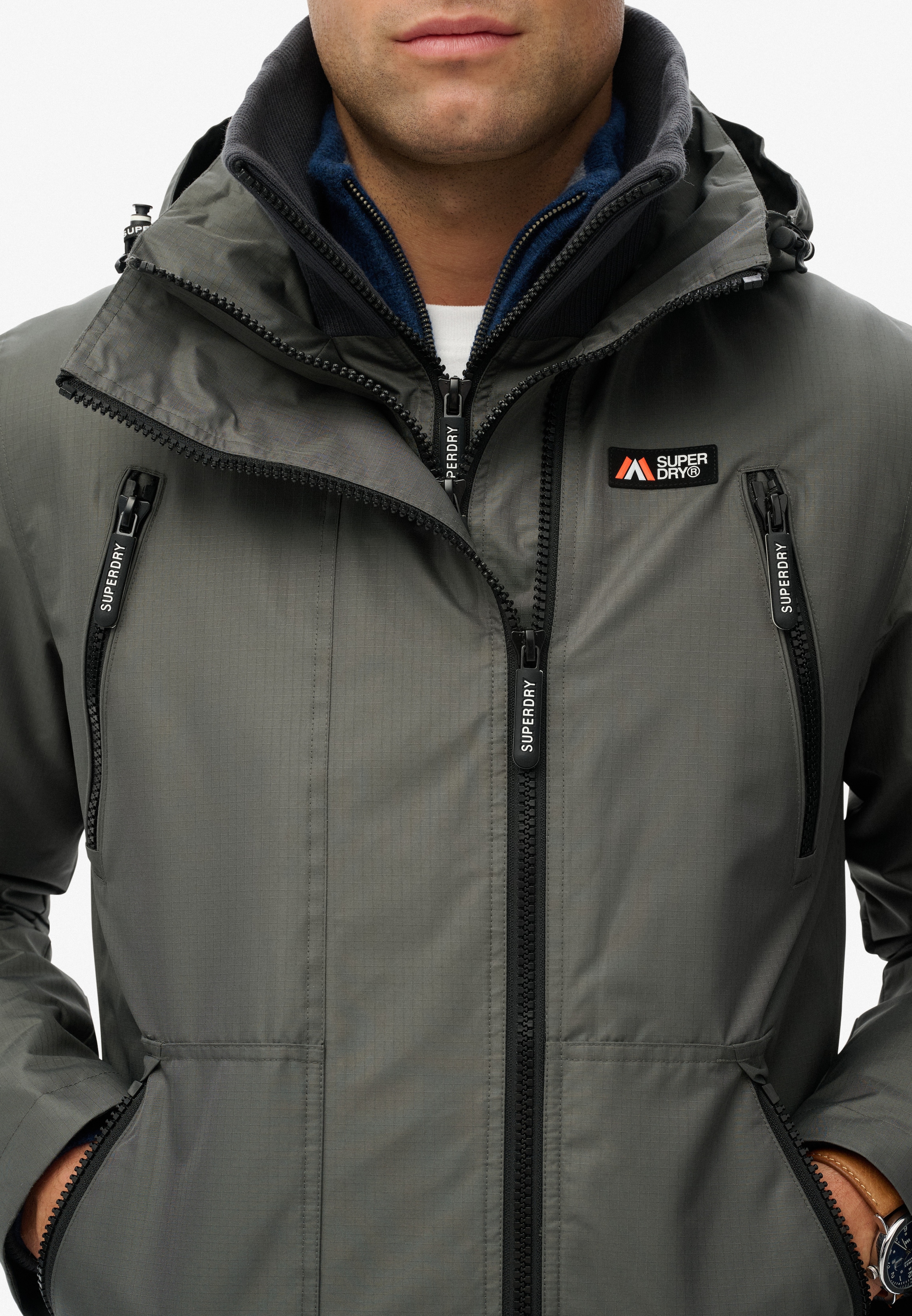Superdry Outdoorjacke »HOODED MTN WINDBREAKER JACKET« mit Kapuze