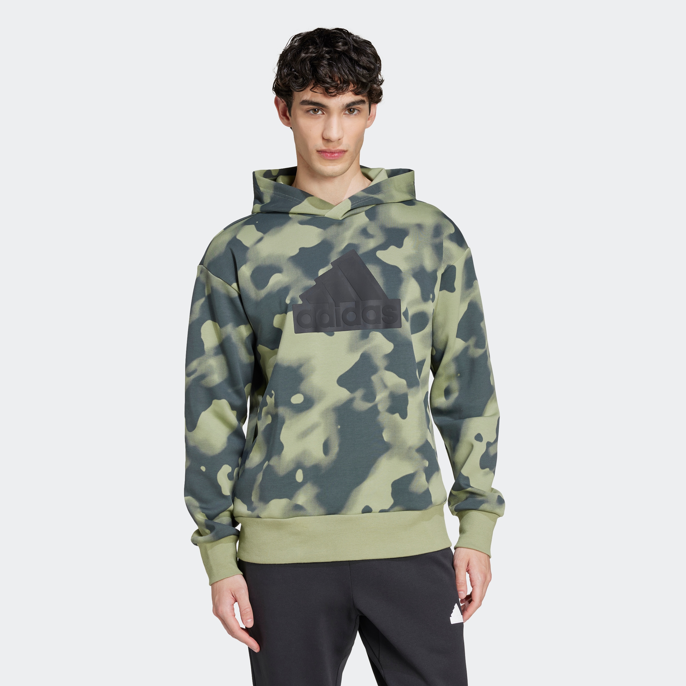 adidas Sportswear Kapuzensweatshirt »M FI BOS HD AOP«