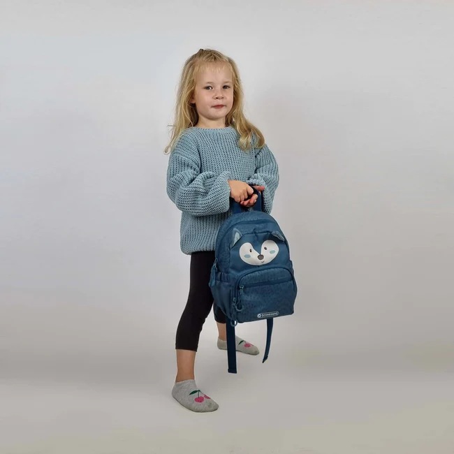 Schneiders Kinderrucksack »Kids Mini Wolf von Schneiders«, reflektierende Details, aus recycelten Materialien hergestellt