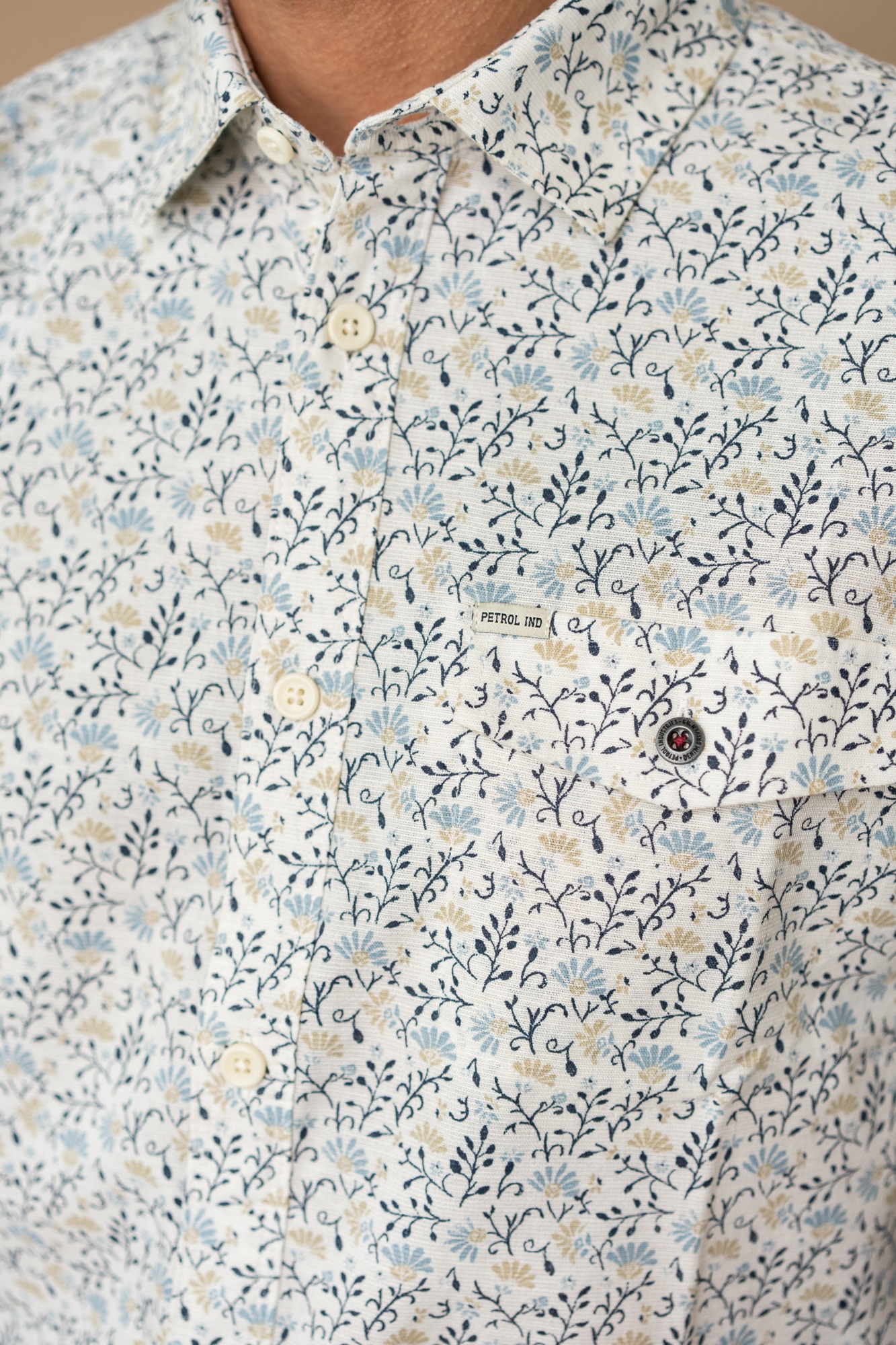 Petrol Industries Kurzarmhemd »Men Shirt Short Sleeve AOP« mit All-Over Print