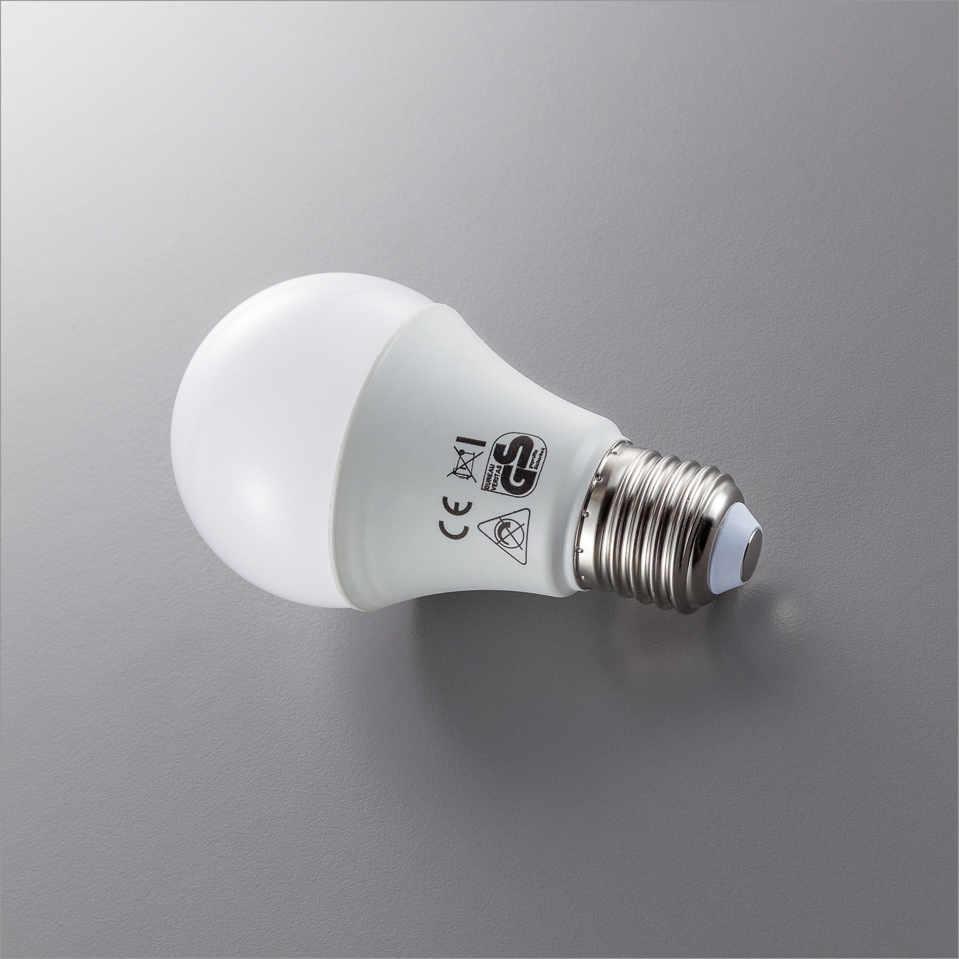 B.K.Licht LED-Leuchtmittel, E27, 5 St., Warmweiß, LED Lampe Glüh-Birne SET 9W 806 Lumen warmweiß 3.000K Energiesparlampe