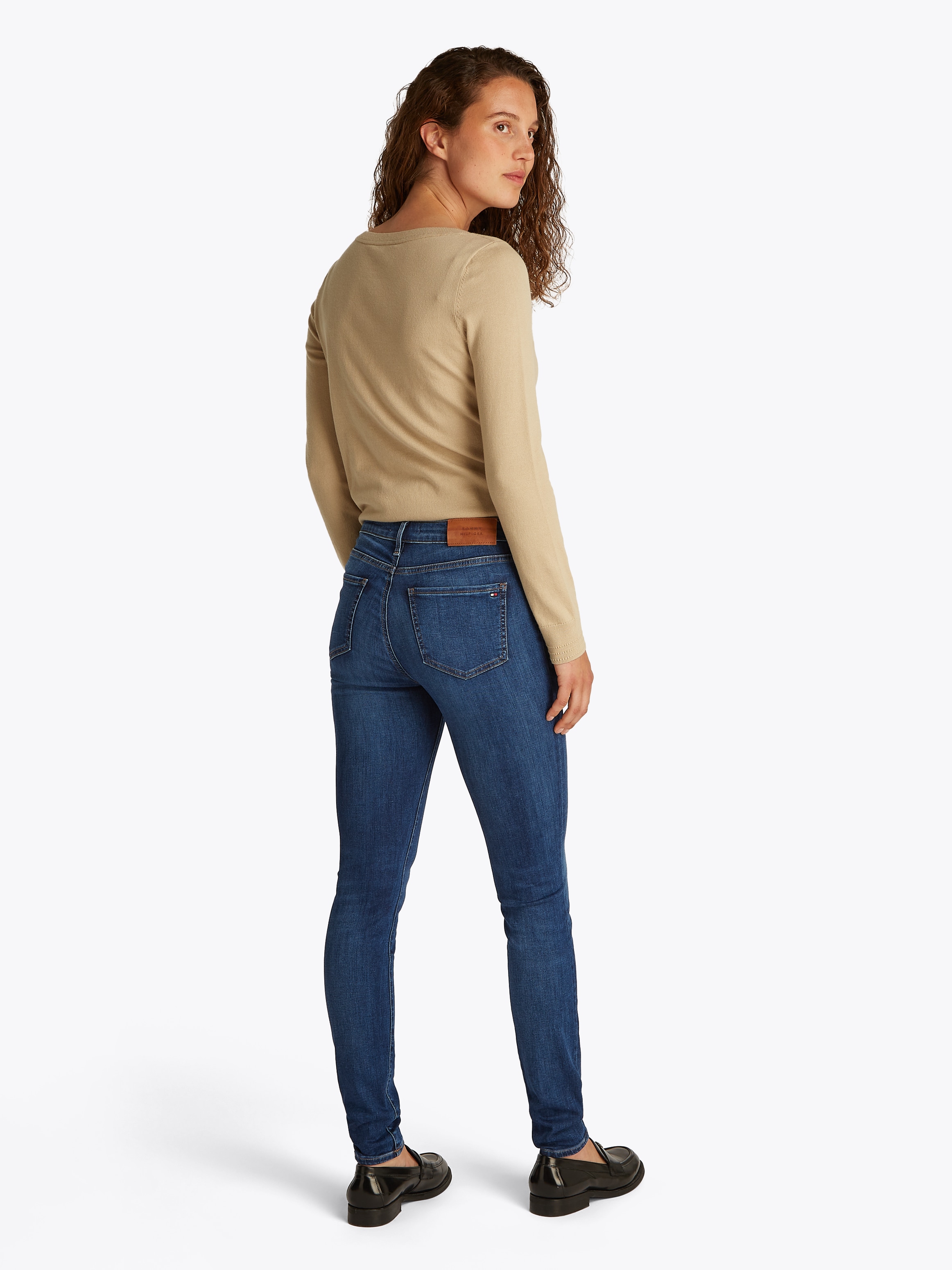 Tommy Hilfiger Skinny-fit-Jeans »COMO Skinny Regular Waist«, mit Logo-Badge, in Knöchellänge