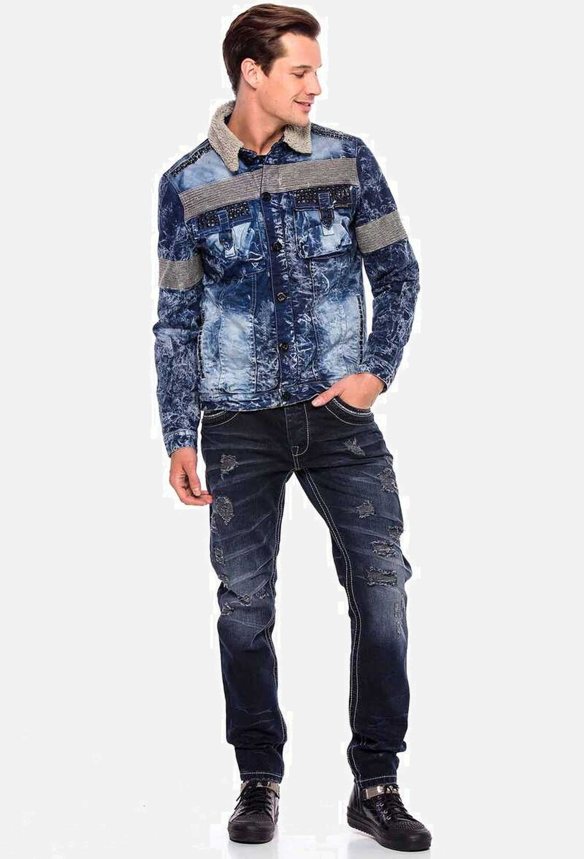 Cipo & Baxx Regular-fit-Jeans »Cipo & Baxx Jeans« mit lässigen Destroyed-Elementen, CD539