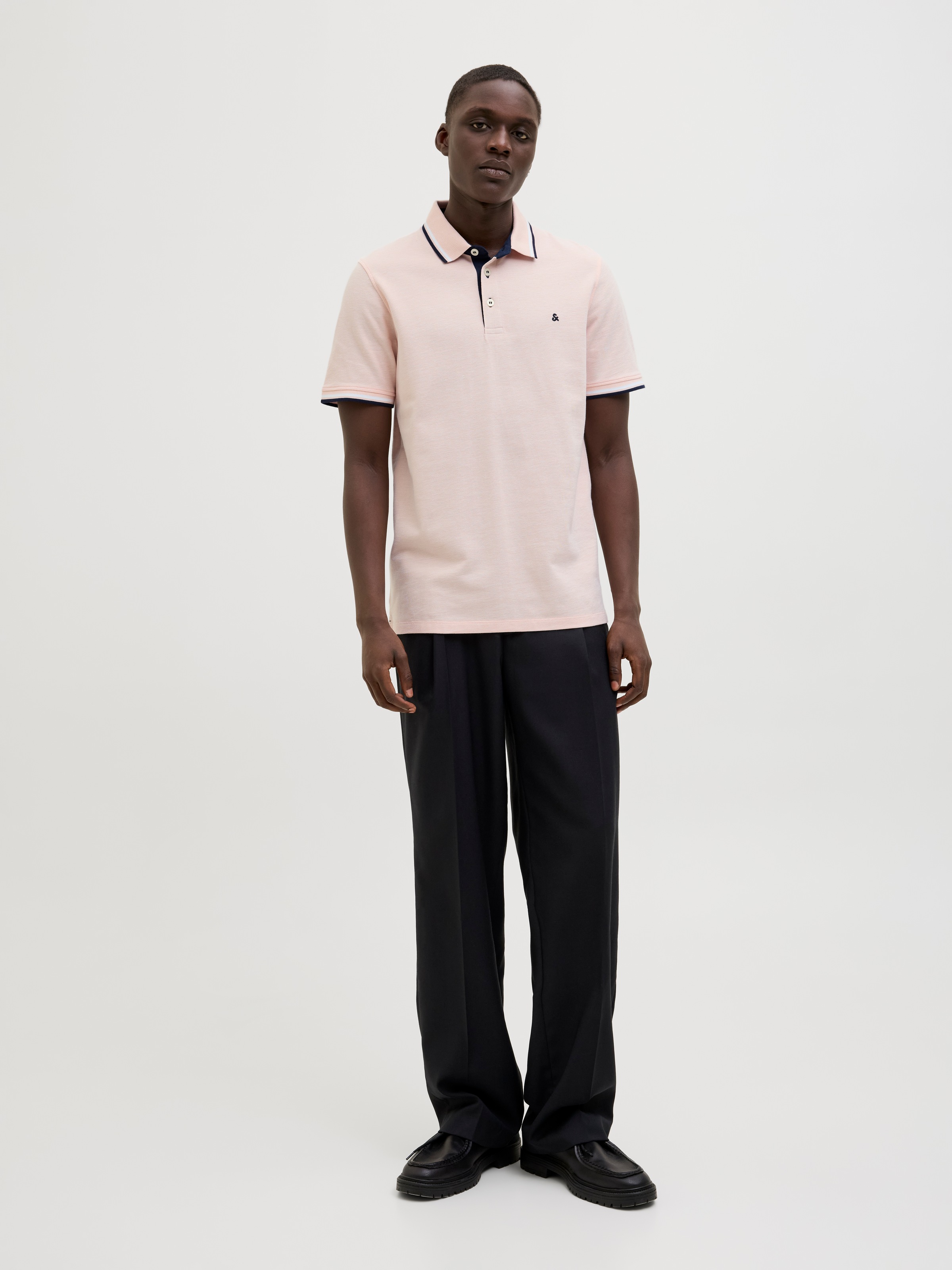 Jack & Jones Poloshirt »JJEPAULOS POLO SS NOOS«, mit Logo Stickerei