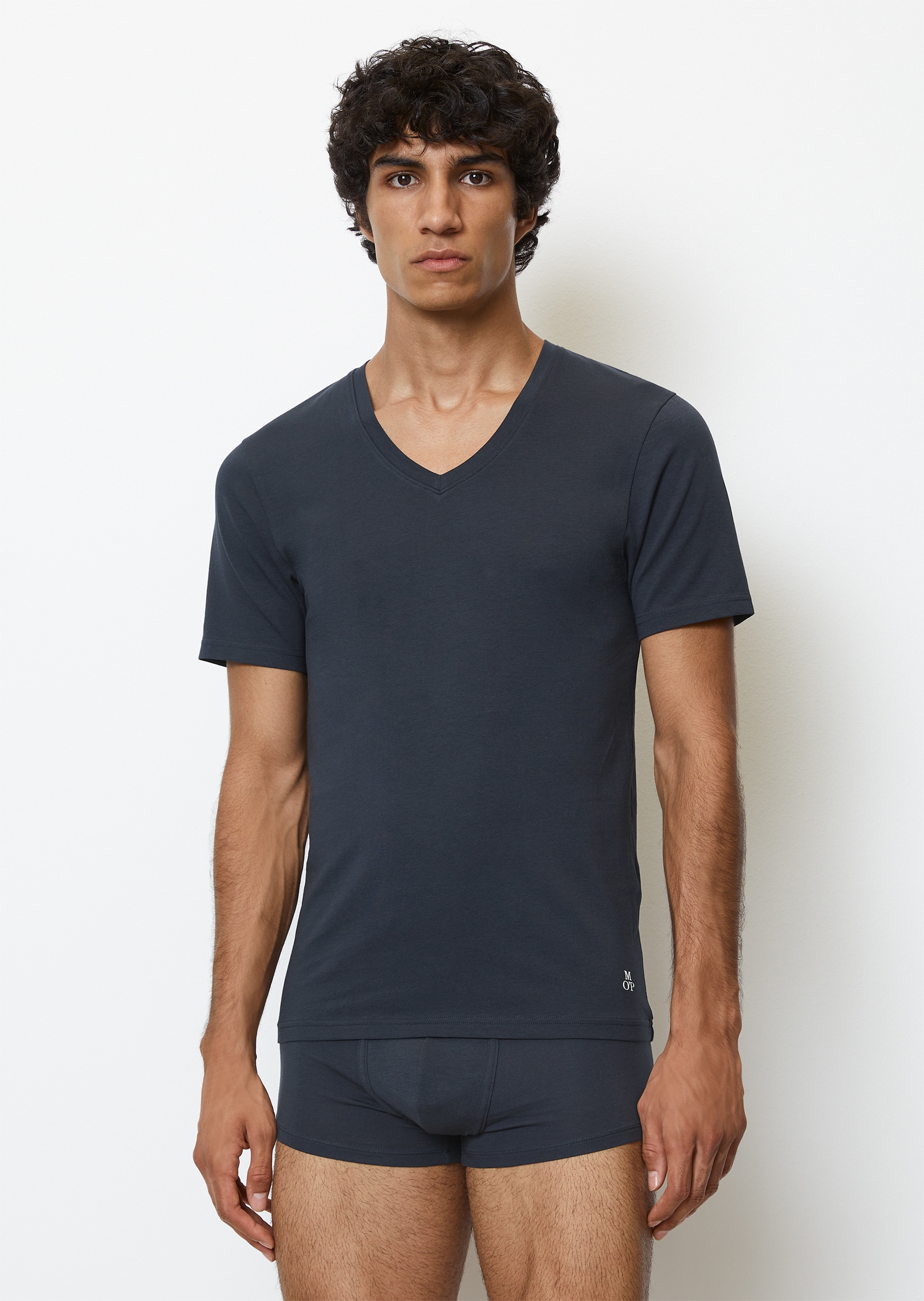 Marc O'Polo Unterziehshirt »Essentials« mit V-Ausschnitt und kurzem Arm